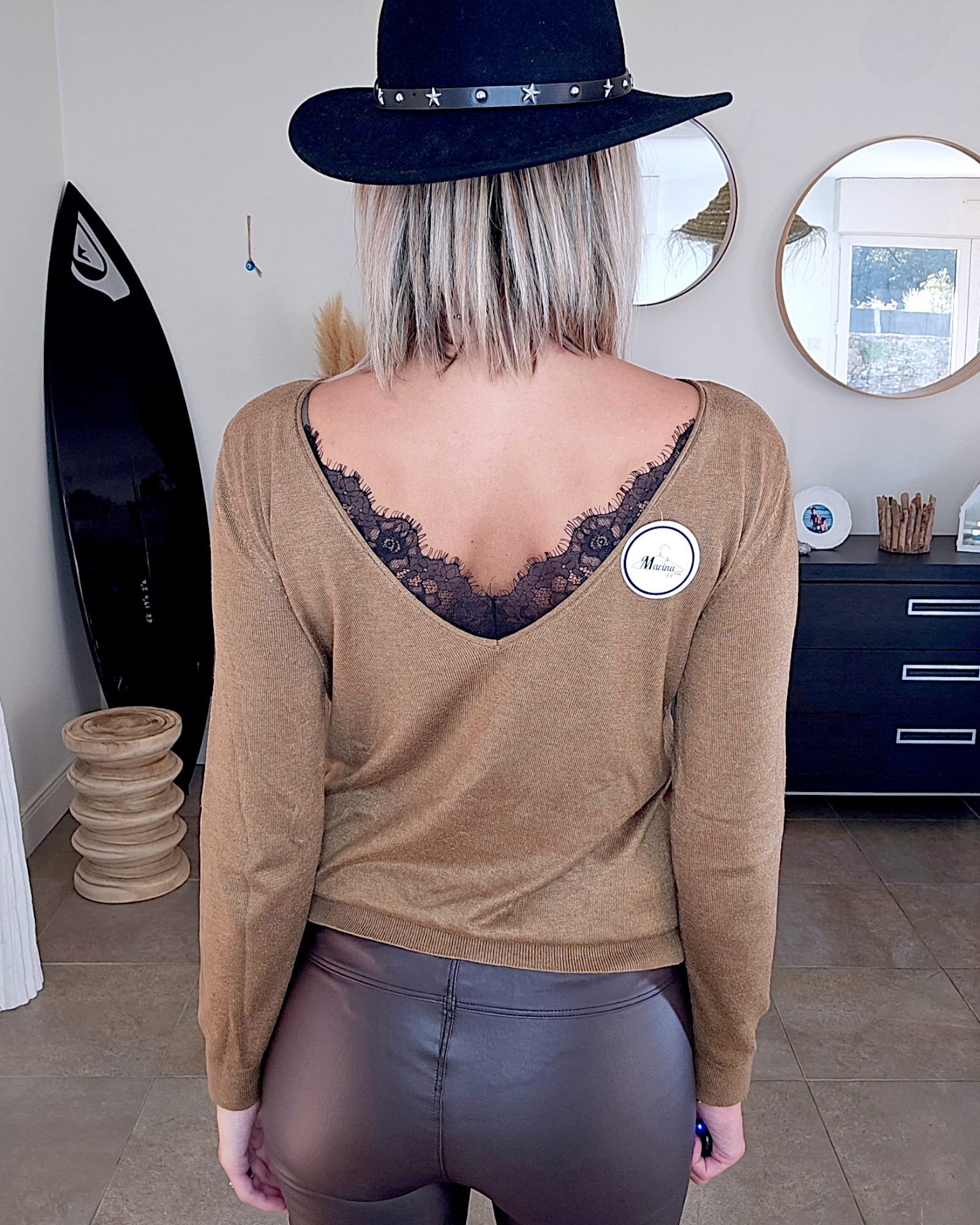 Pull col V                                               IKKS - 𝐌𝐚𝐫𝐢𝐧𝐚𝟒𝟒𝐟𝐚𝐦𝐢𝐥𝐲