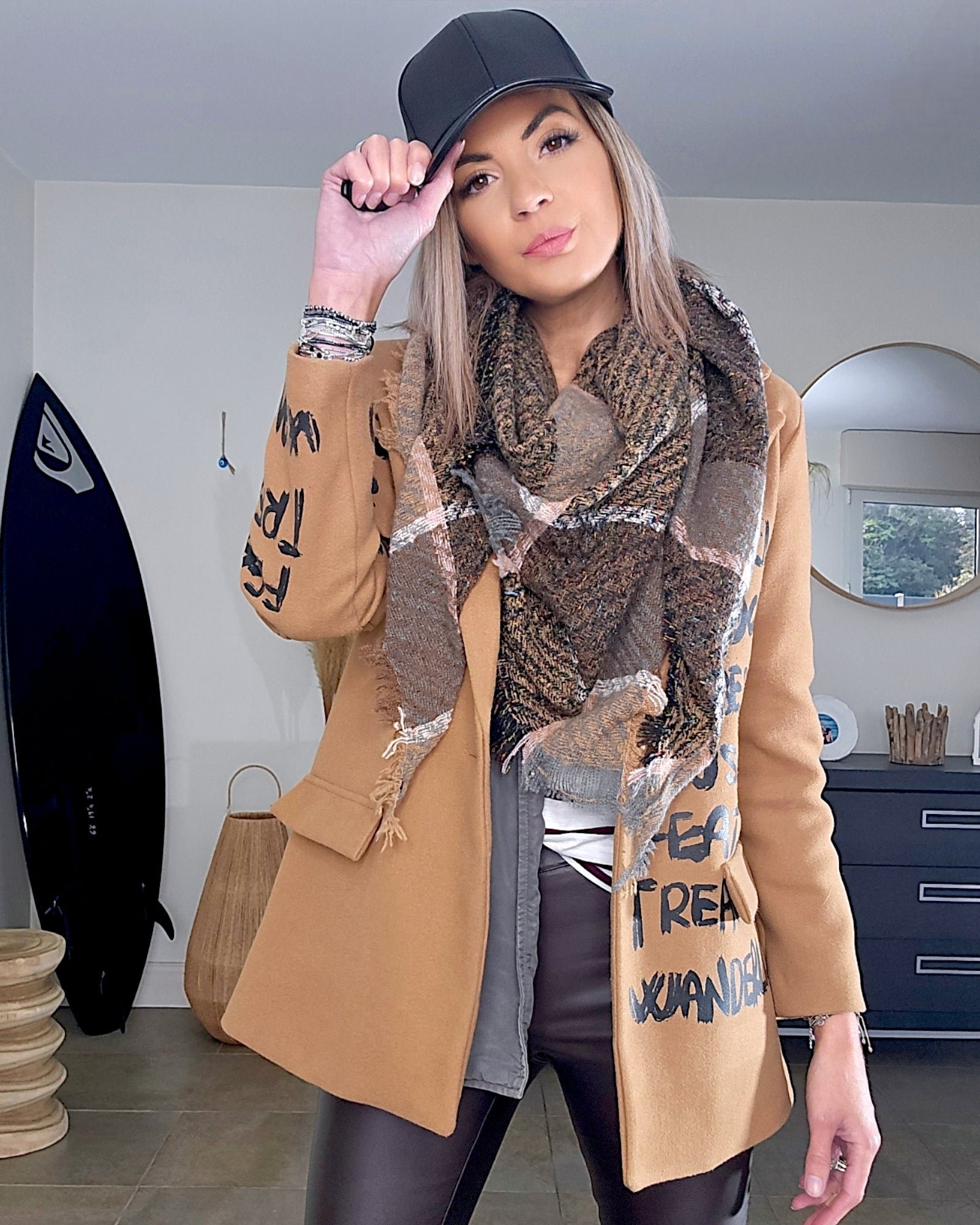 Manteau à tag camel