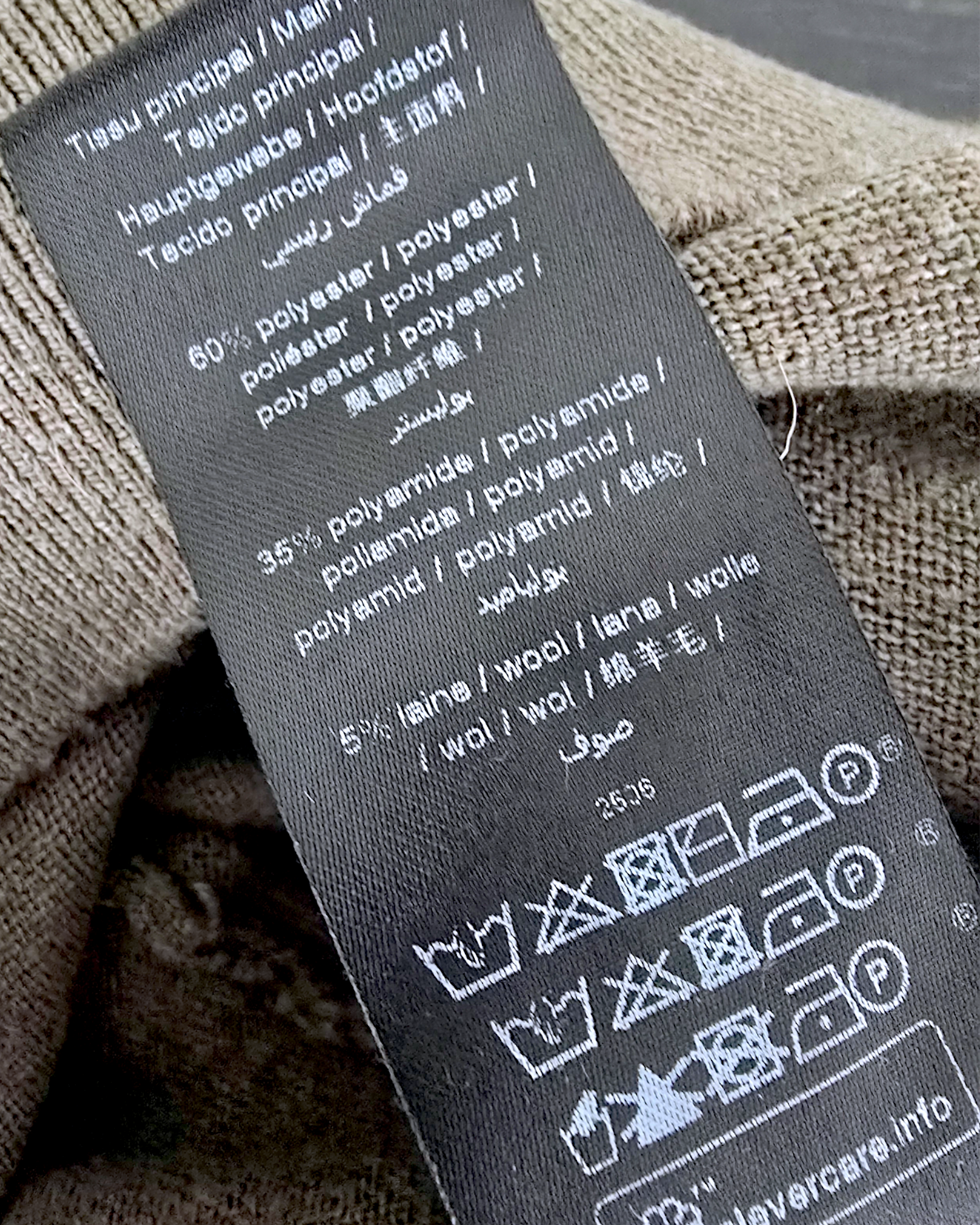 Pull col roulé kaki