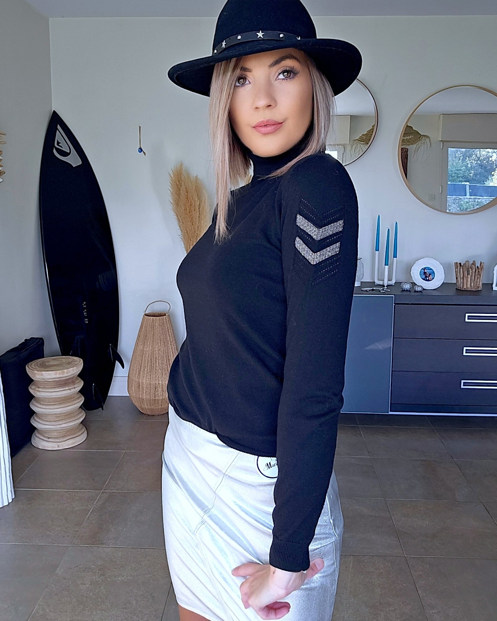Pull col roulé noir