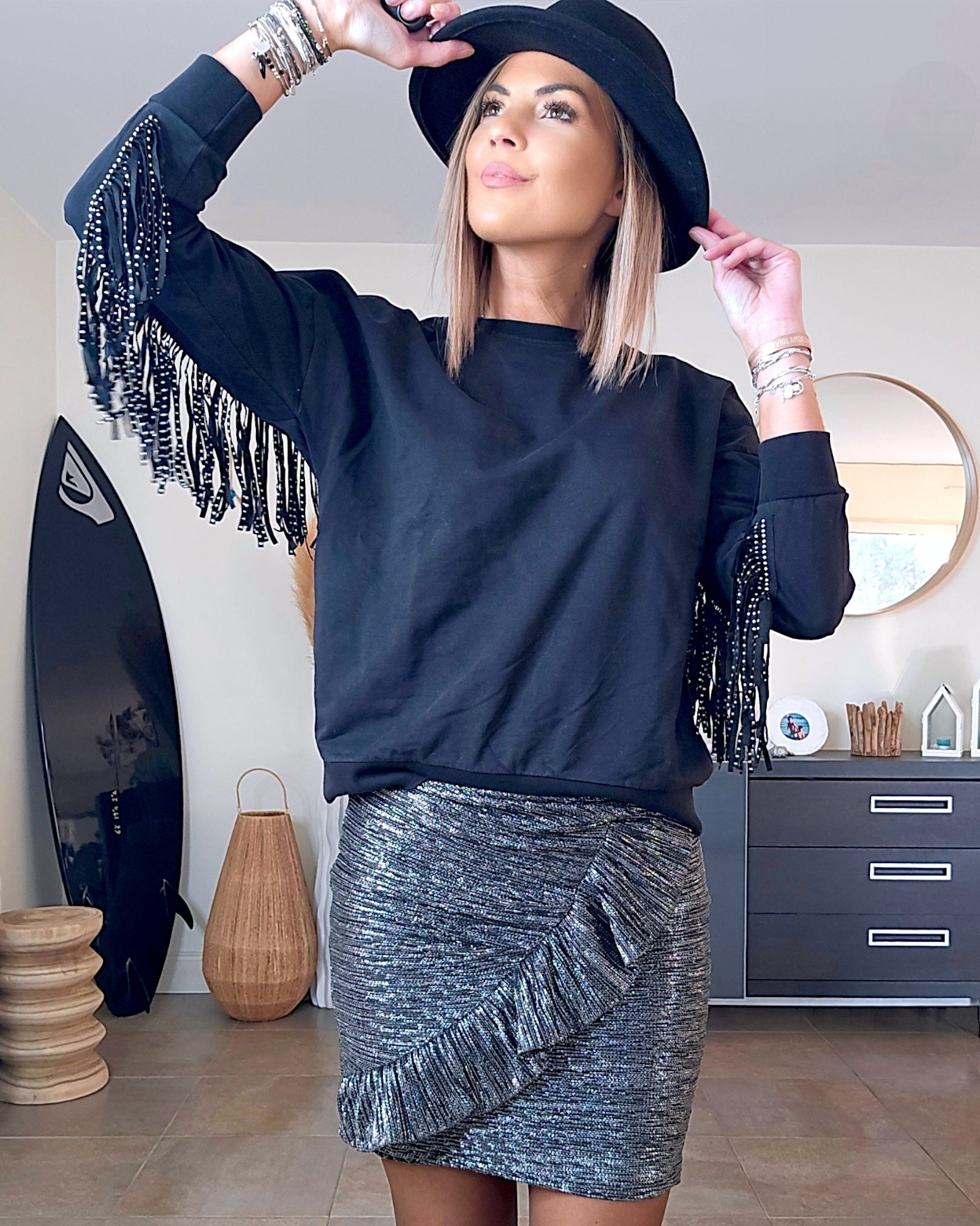 Sweat noir à franges