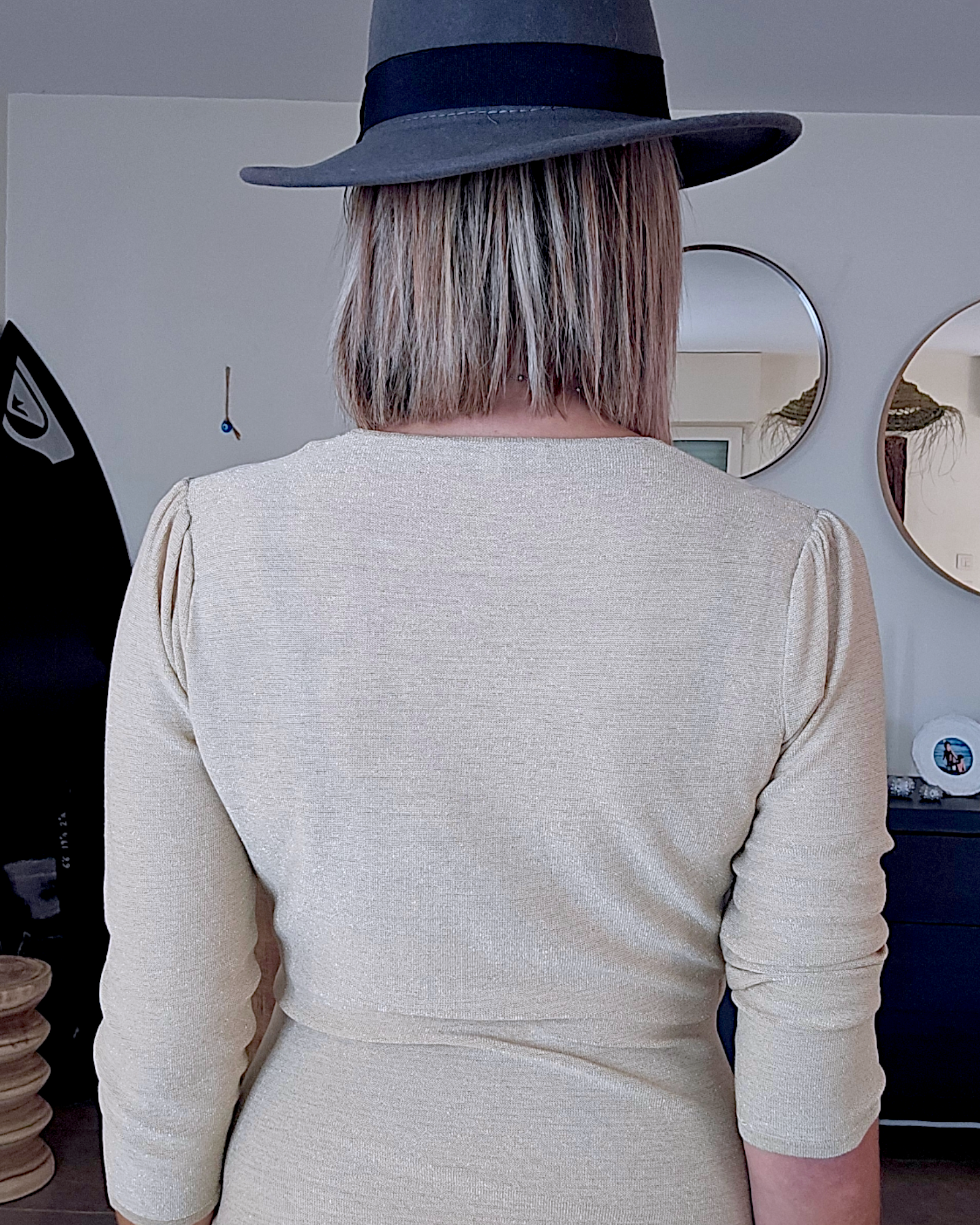 Robe portefeuille dorée
