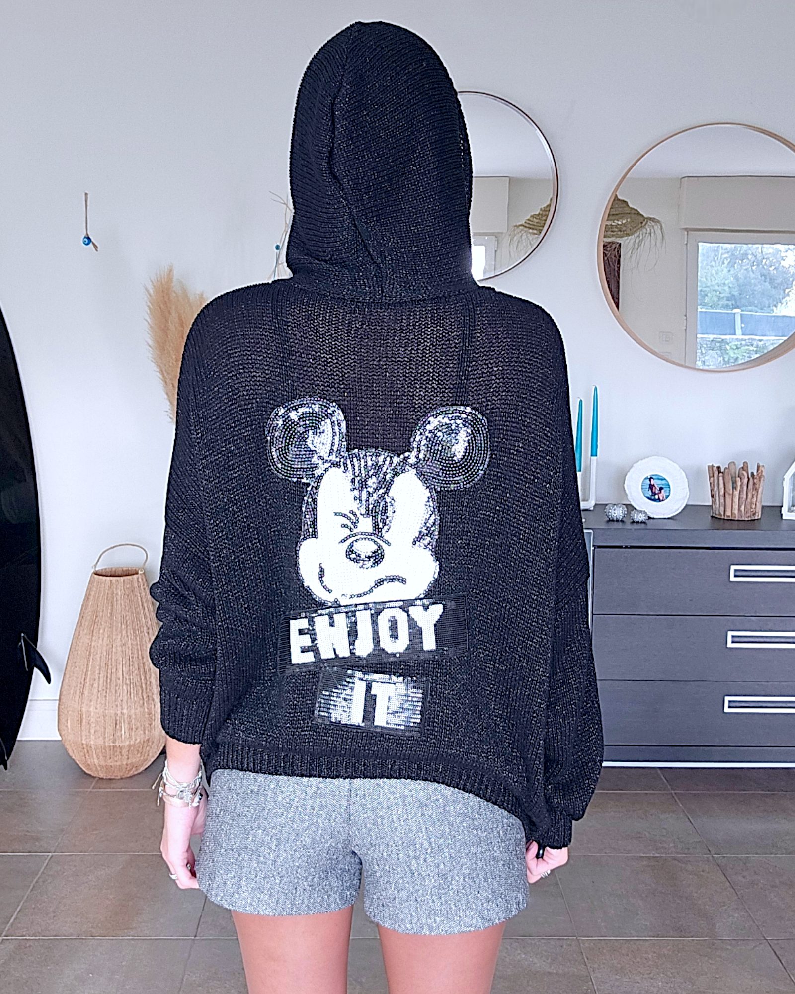 Pull à capuche enjoy