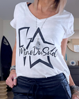 Tee-shirt col V à tag