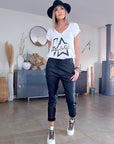 Tee-shirt col V à tag