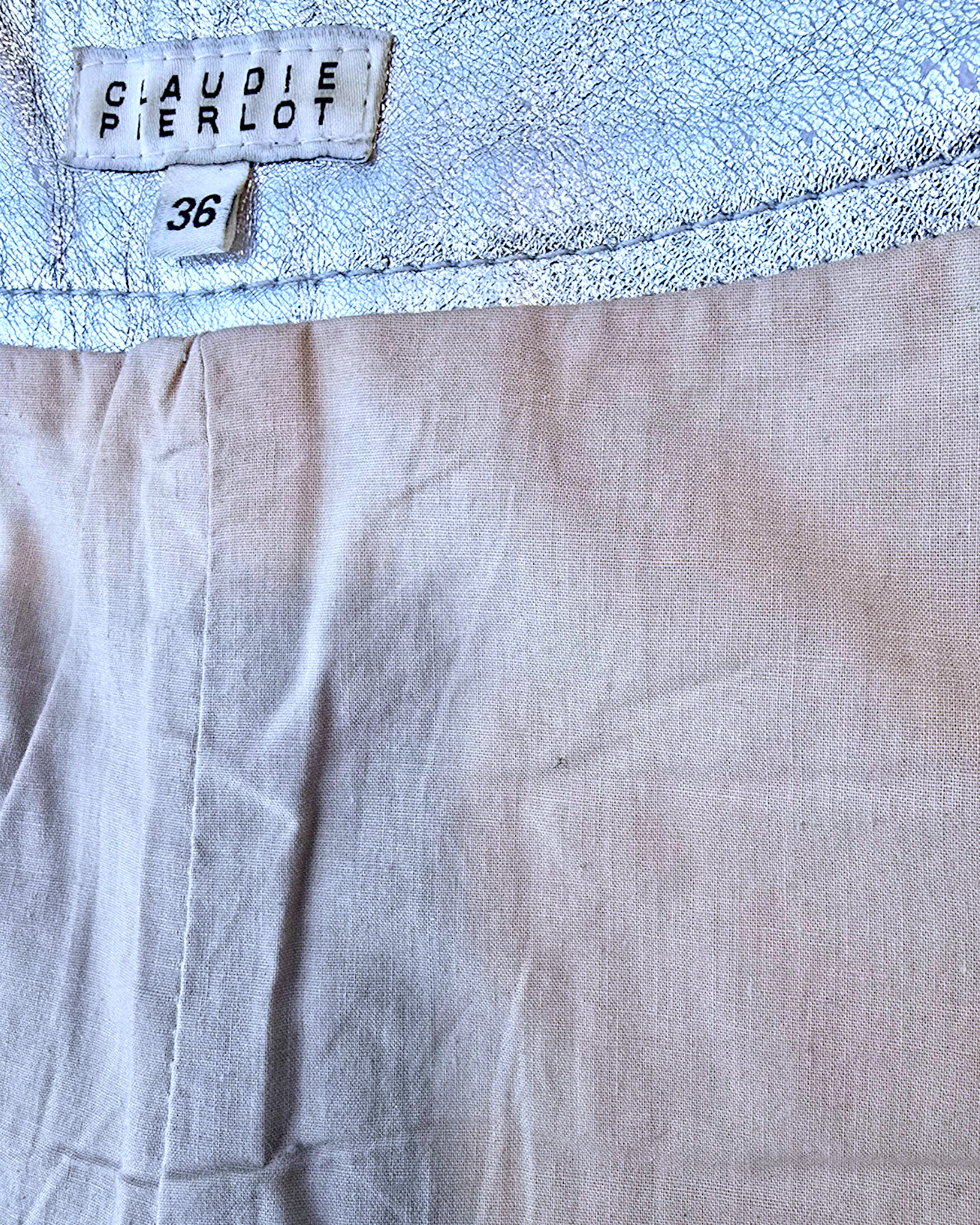 Short star en cuir