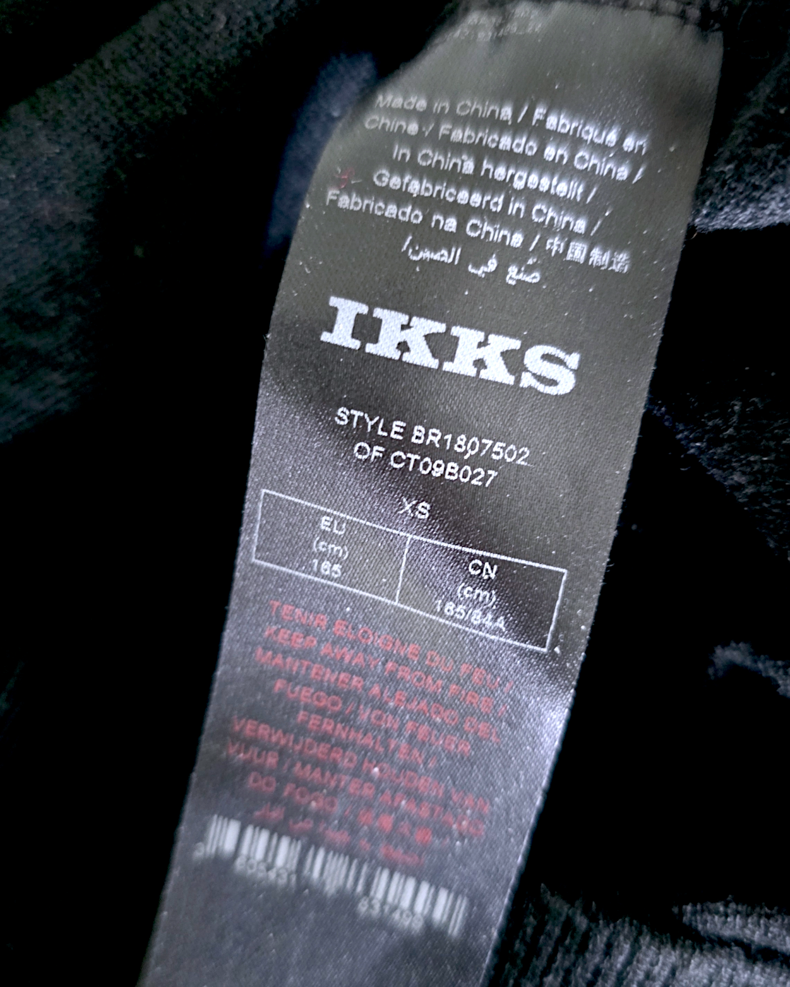 Pull col roulé noir