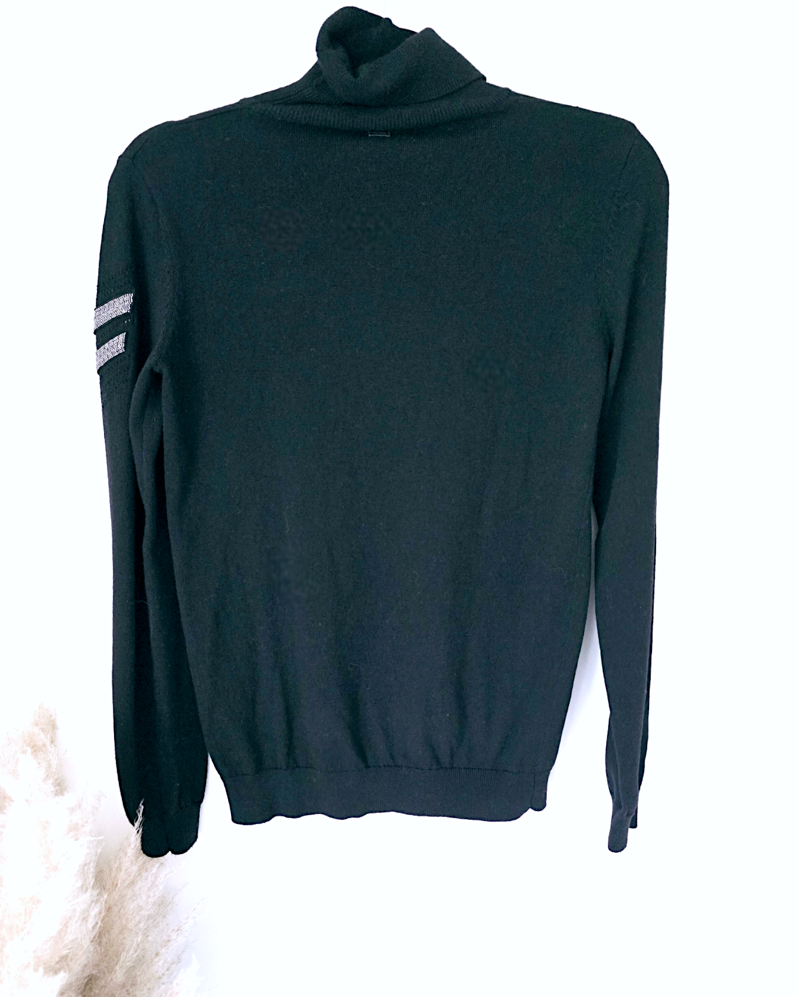 Pull col roulé noir