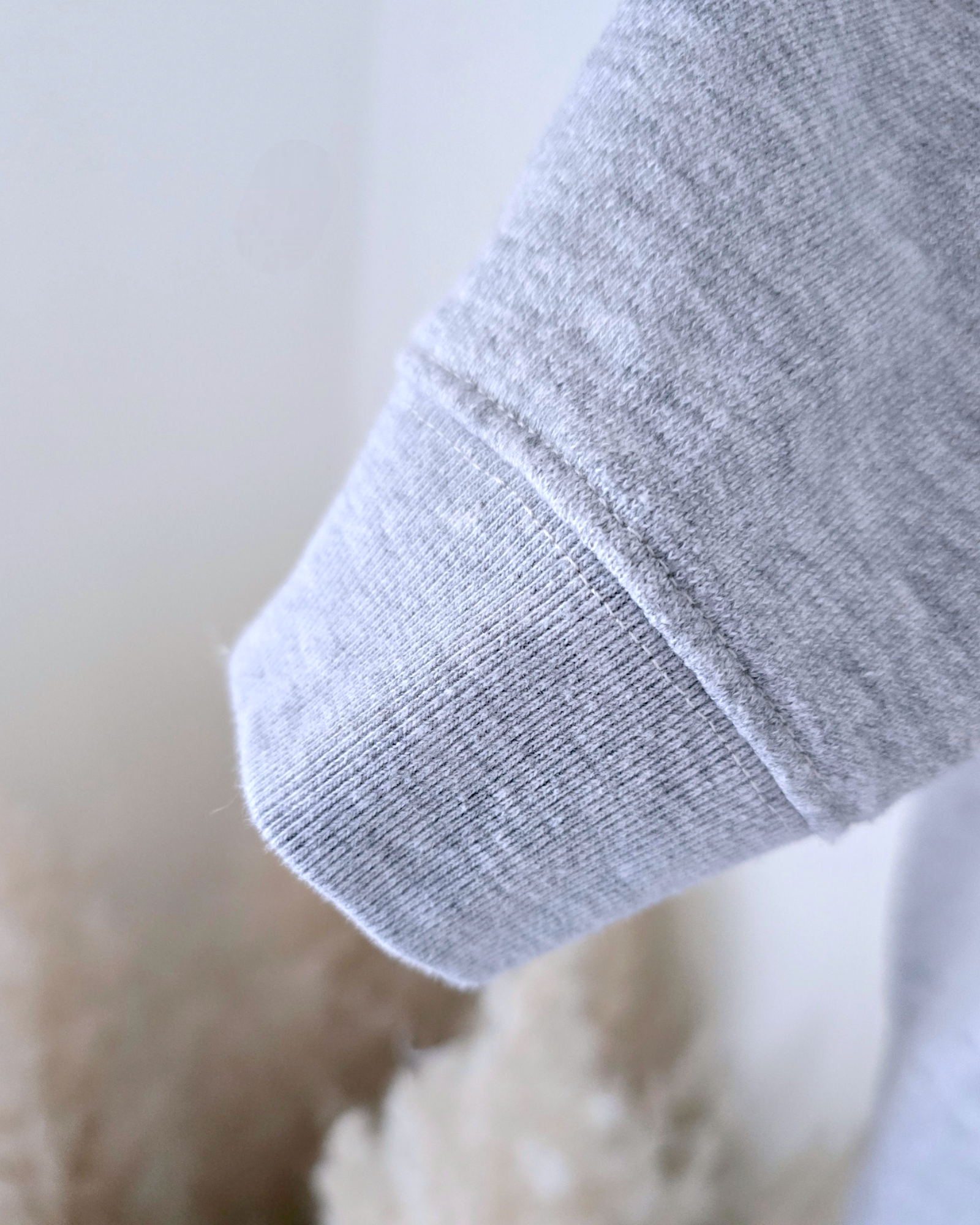 Sweat gris argenté