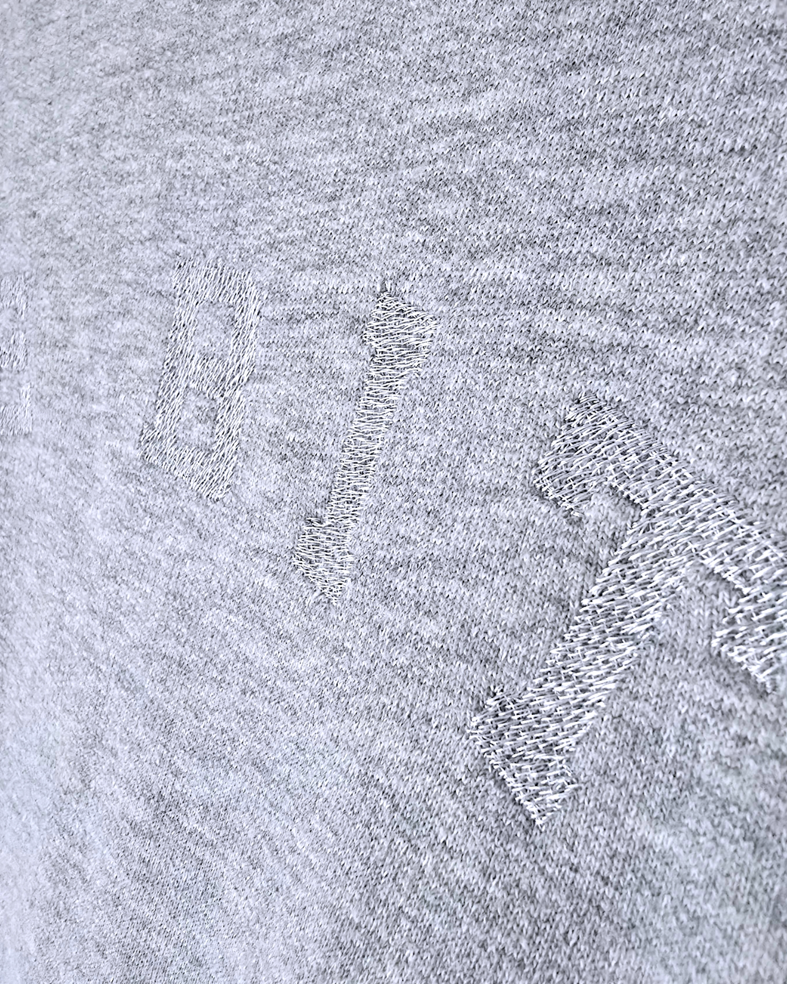 Sweat gris argenté