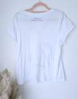 Tee-shirt col V à tag