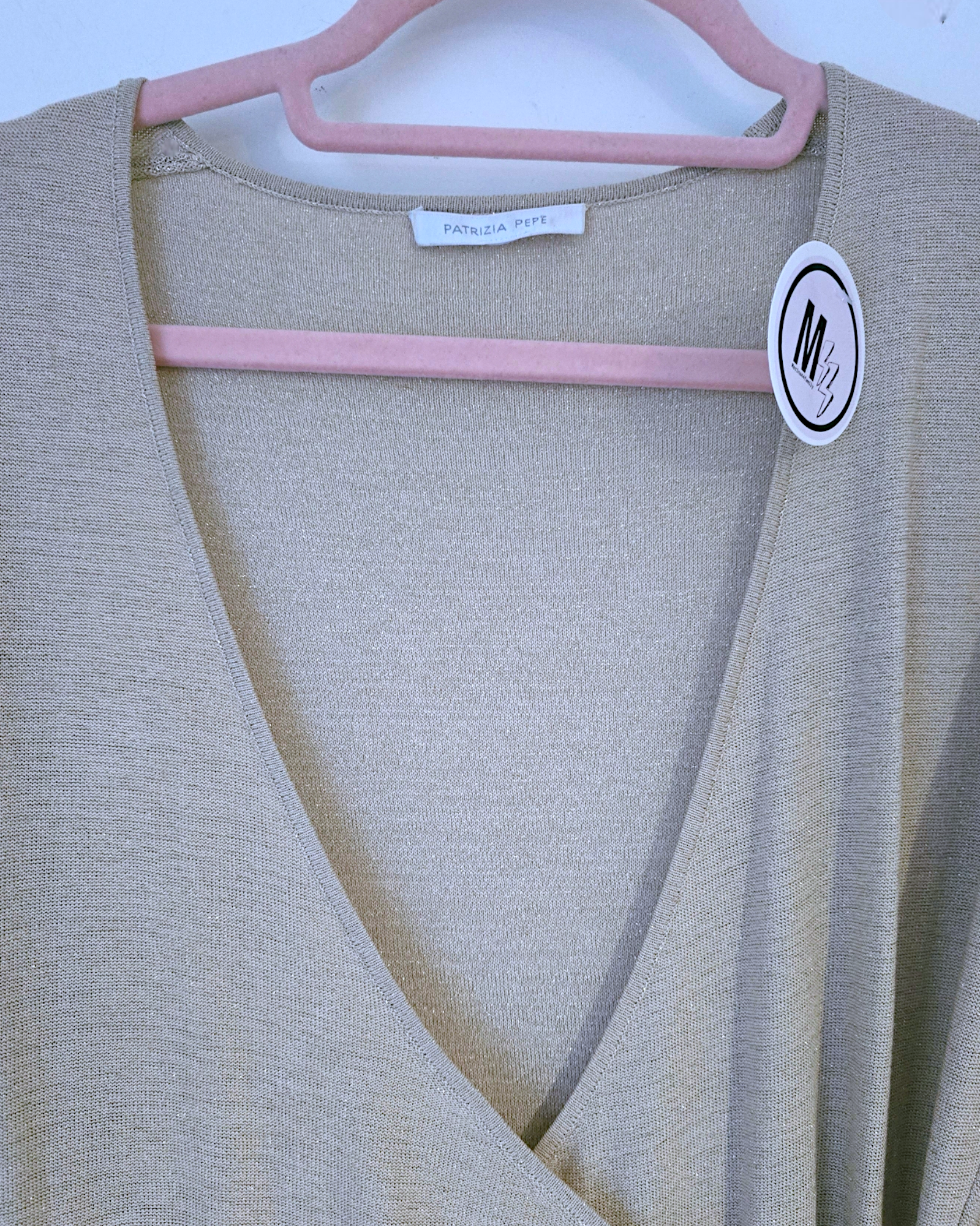 Robe portefeuille dorée