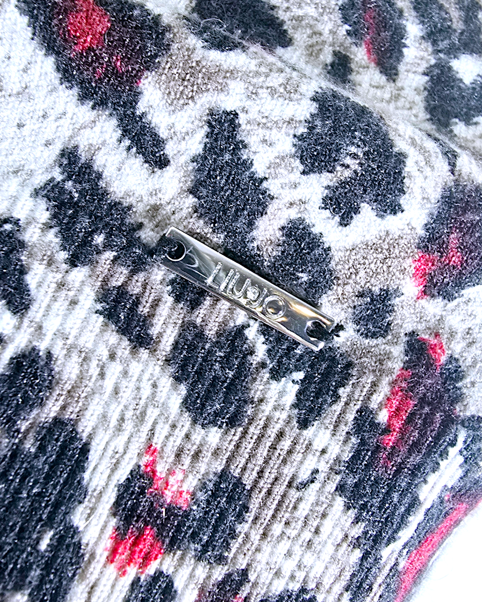 🔥Pull long léo rouge