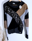 Pull chic léo