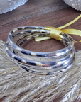 Lot de bracelets