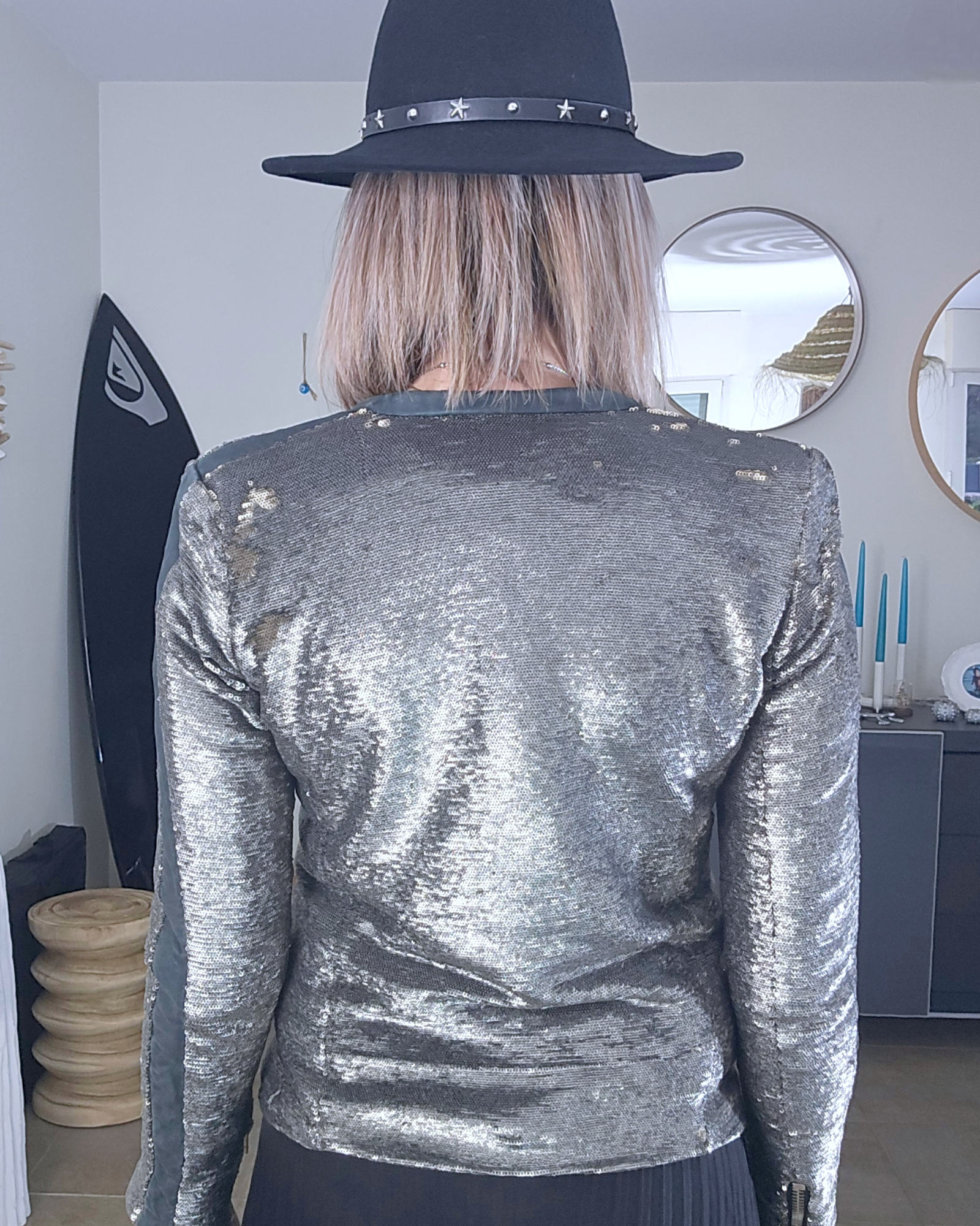 Veste cuir à sequins
