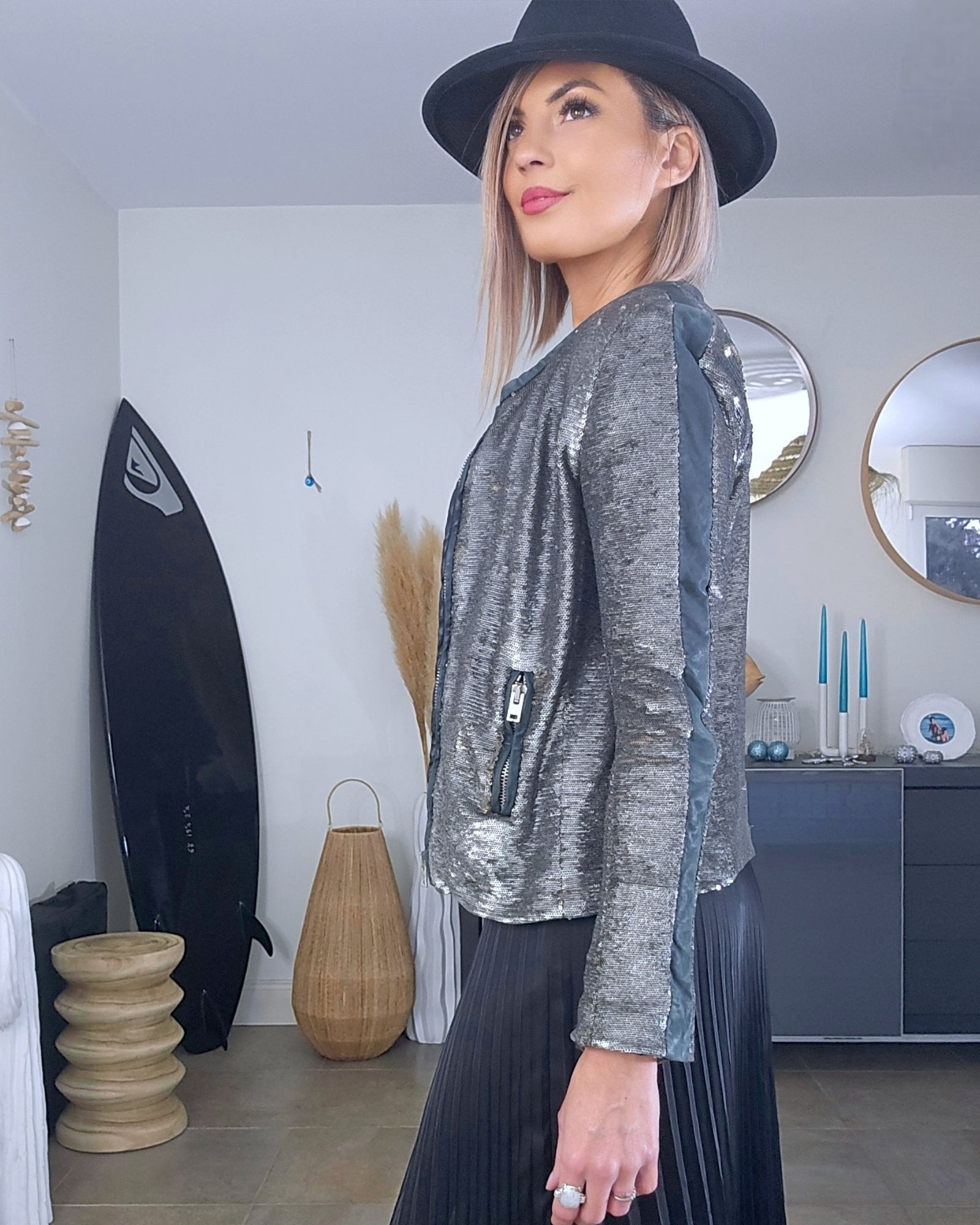 Veste cuir à sequins