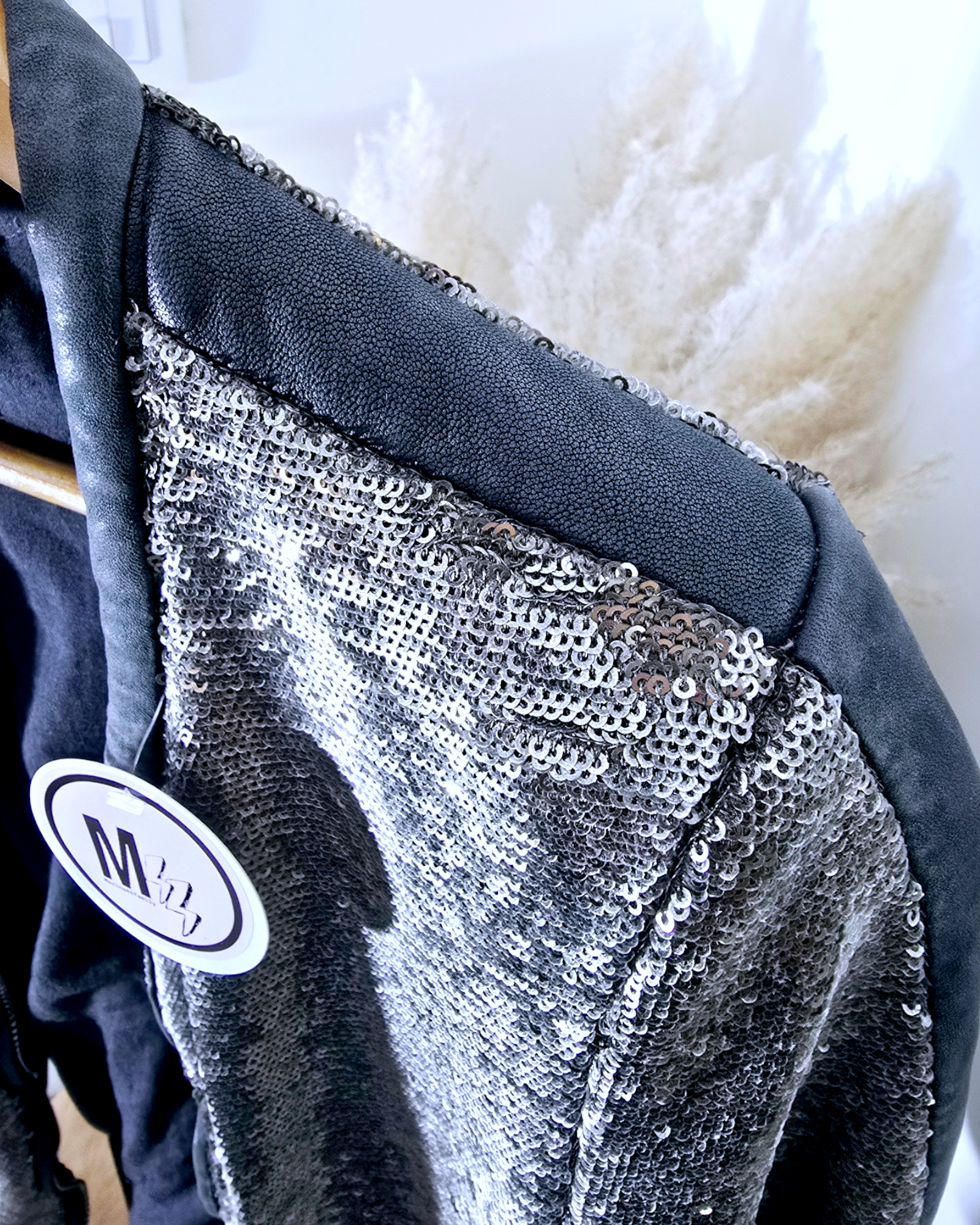 Veste cuir à sequins