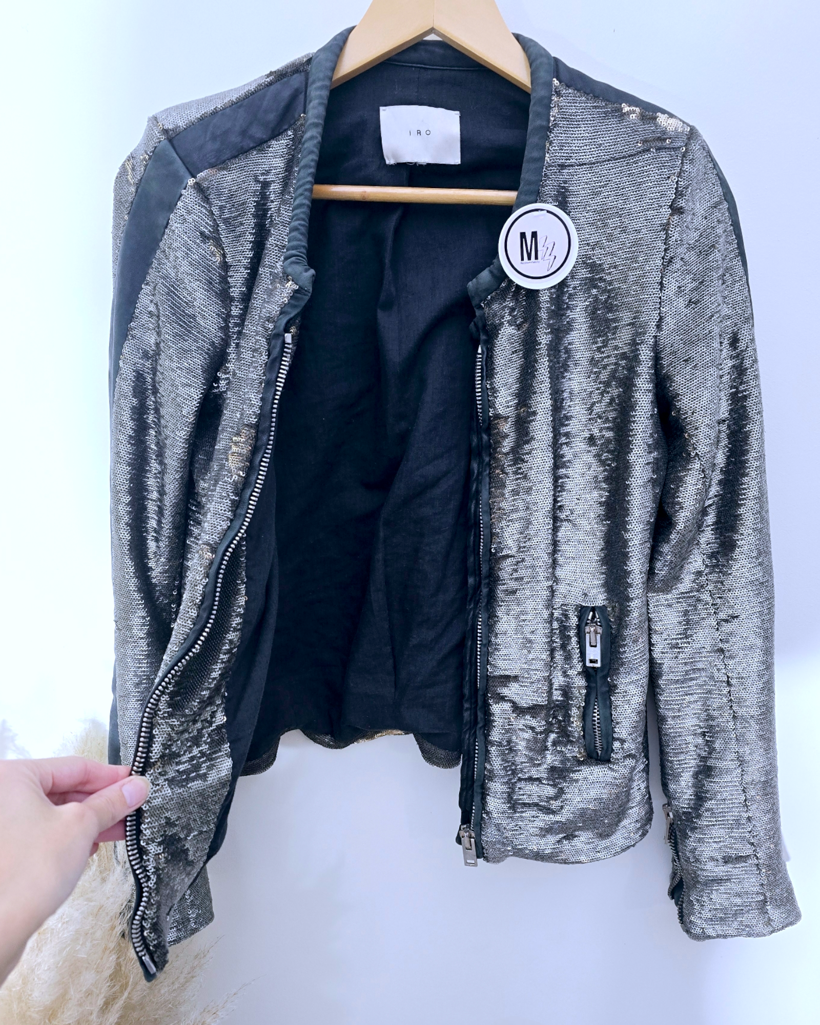 Veste cuir à sequins