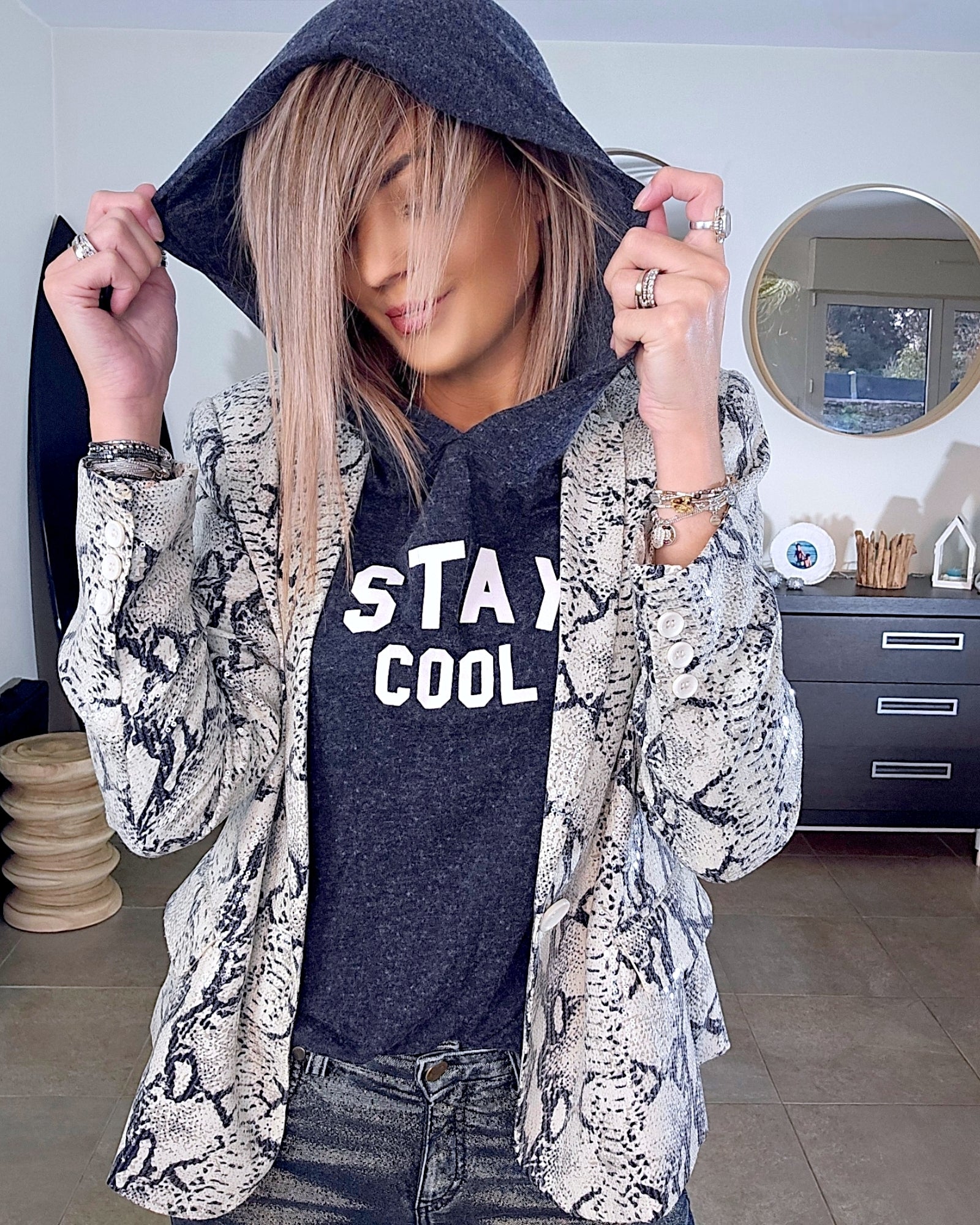 Veste python en sequins