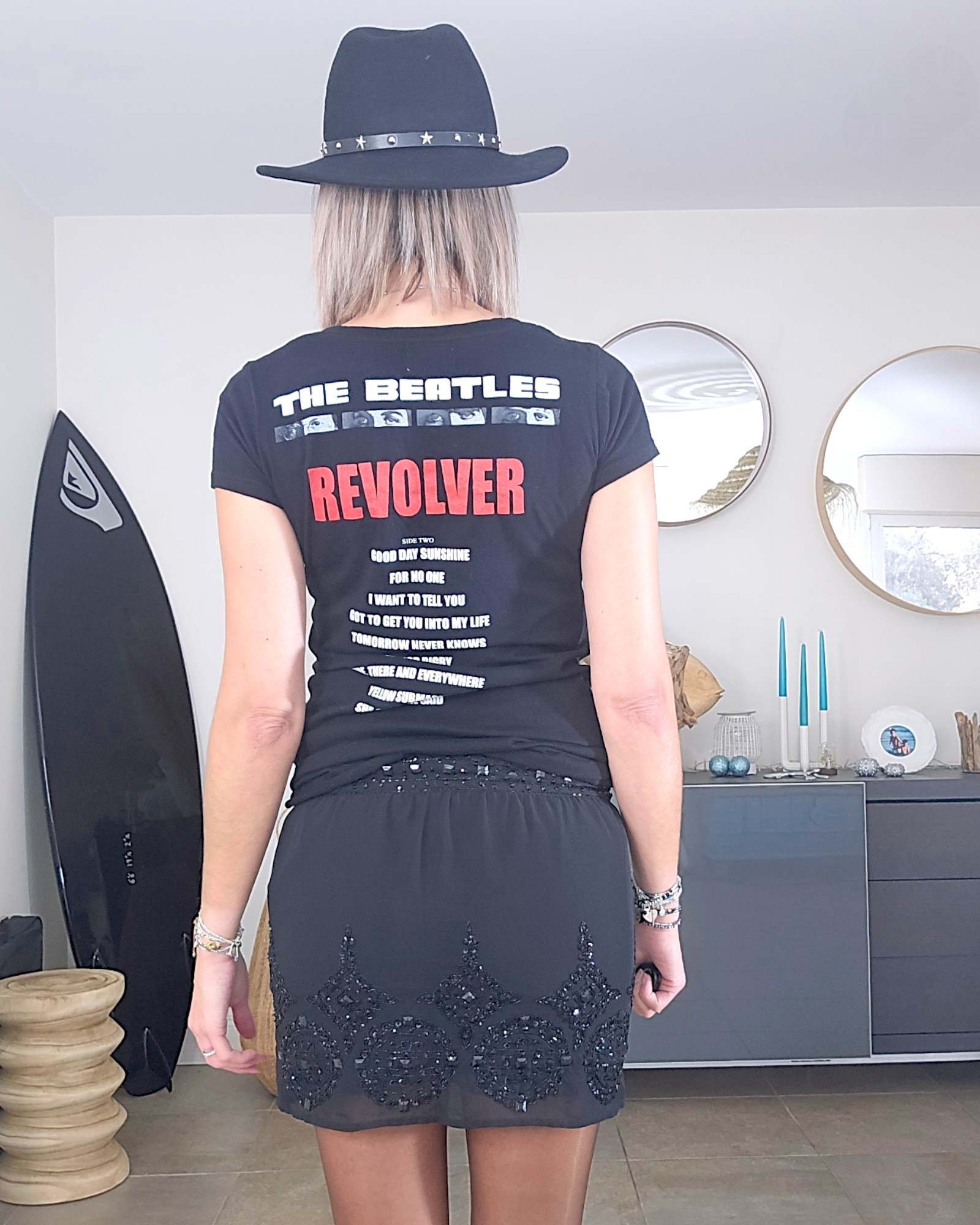 Tee-shirt revolver