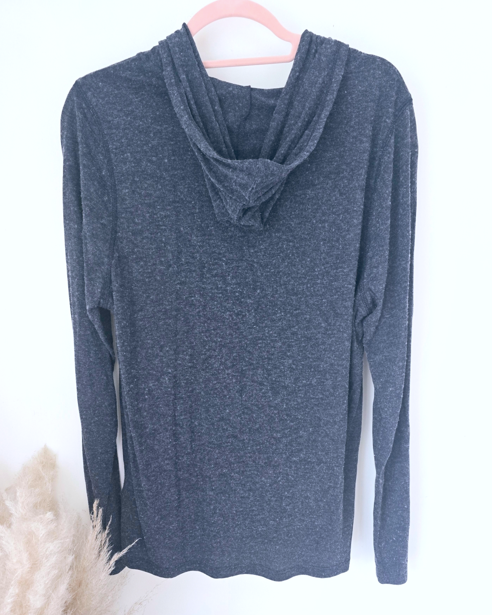 Sweat tee-shirt stay