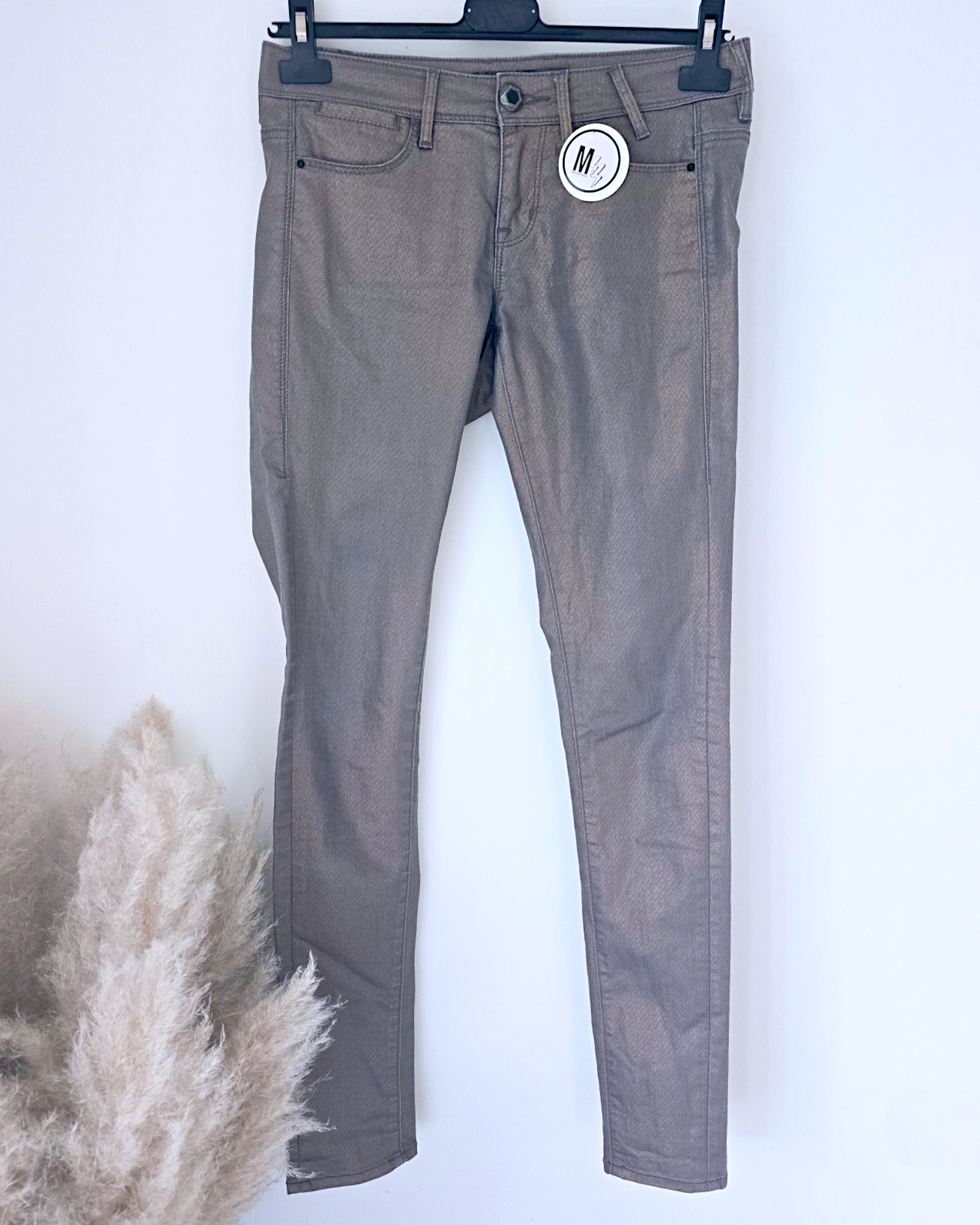 Jean bronze
