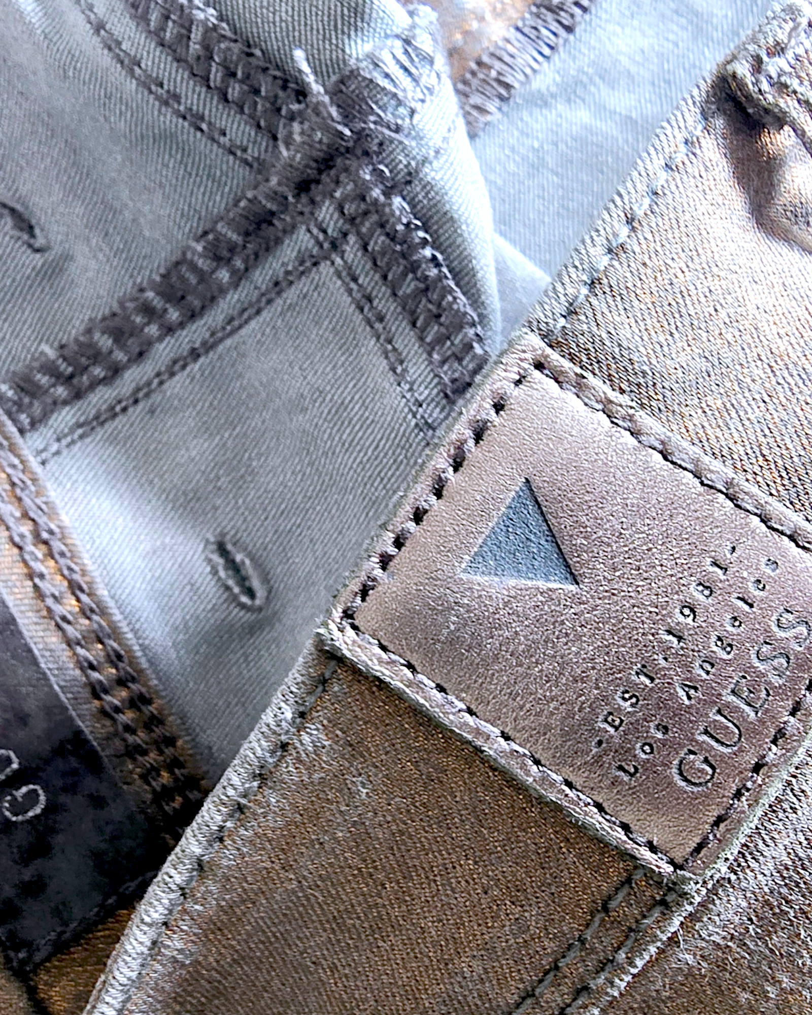 Jean bronze