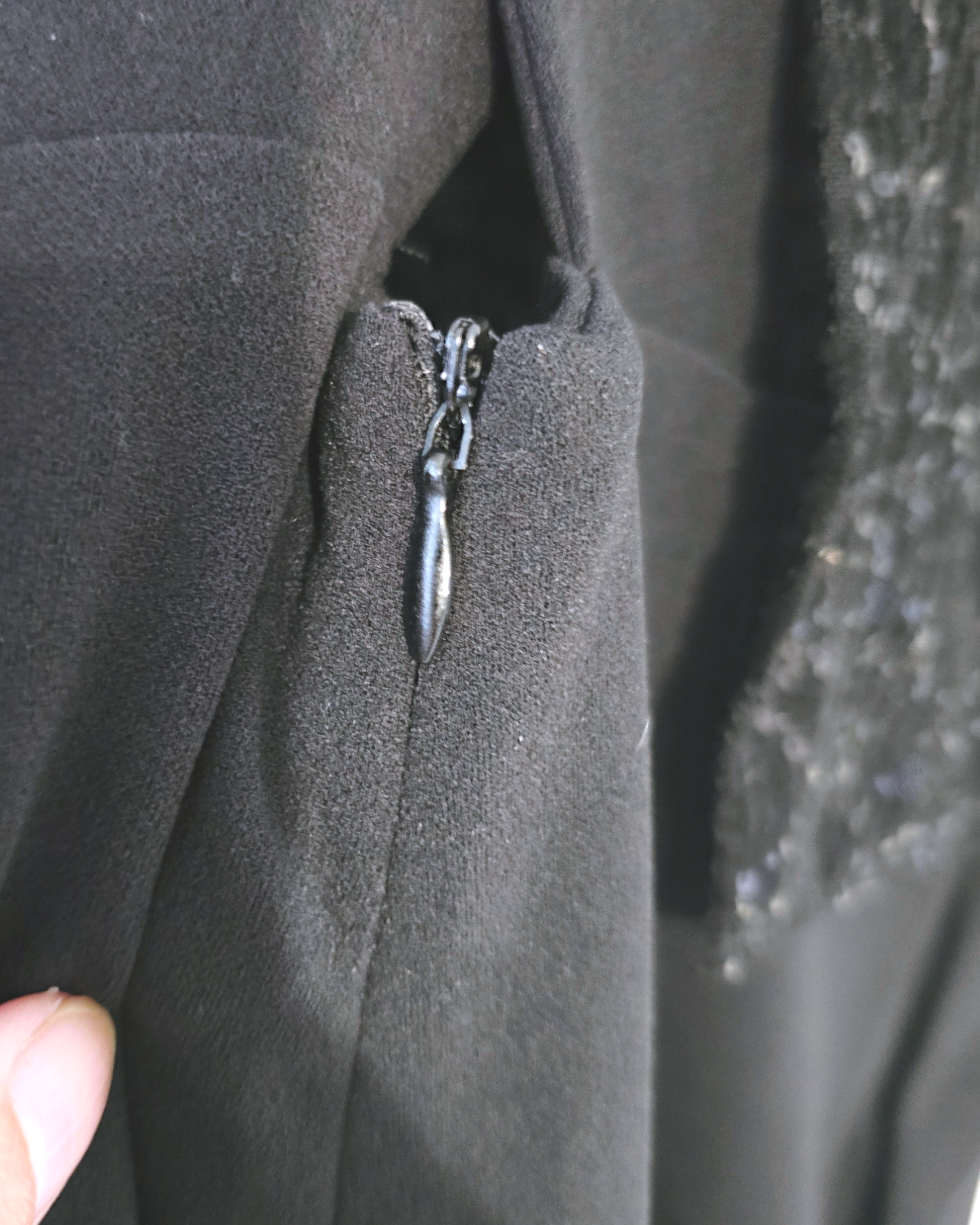 Combinaison noire dos ouvert Made in France - 𝐌𝐚𝐫𝐢𝐧𝐚𝟒𝟒𝐟𝐚𝐦𝐢𝐥𝐲