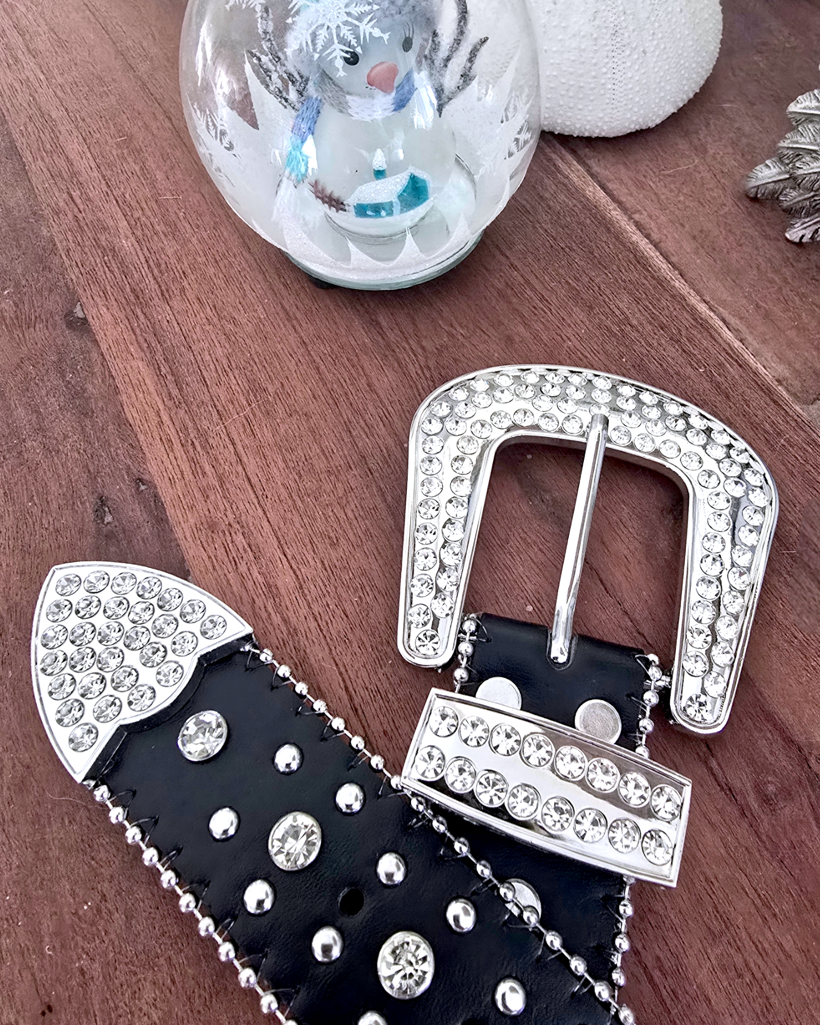 Ceinture noire avec croix - 𝐌𝐚𝐫𝐢𝐧𝐚𝟒𝟒𝐟𝐚𝐦𝐢𝐥𝐲