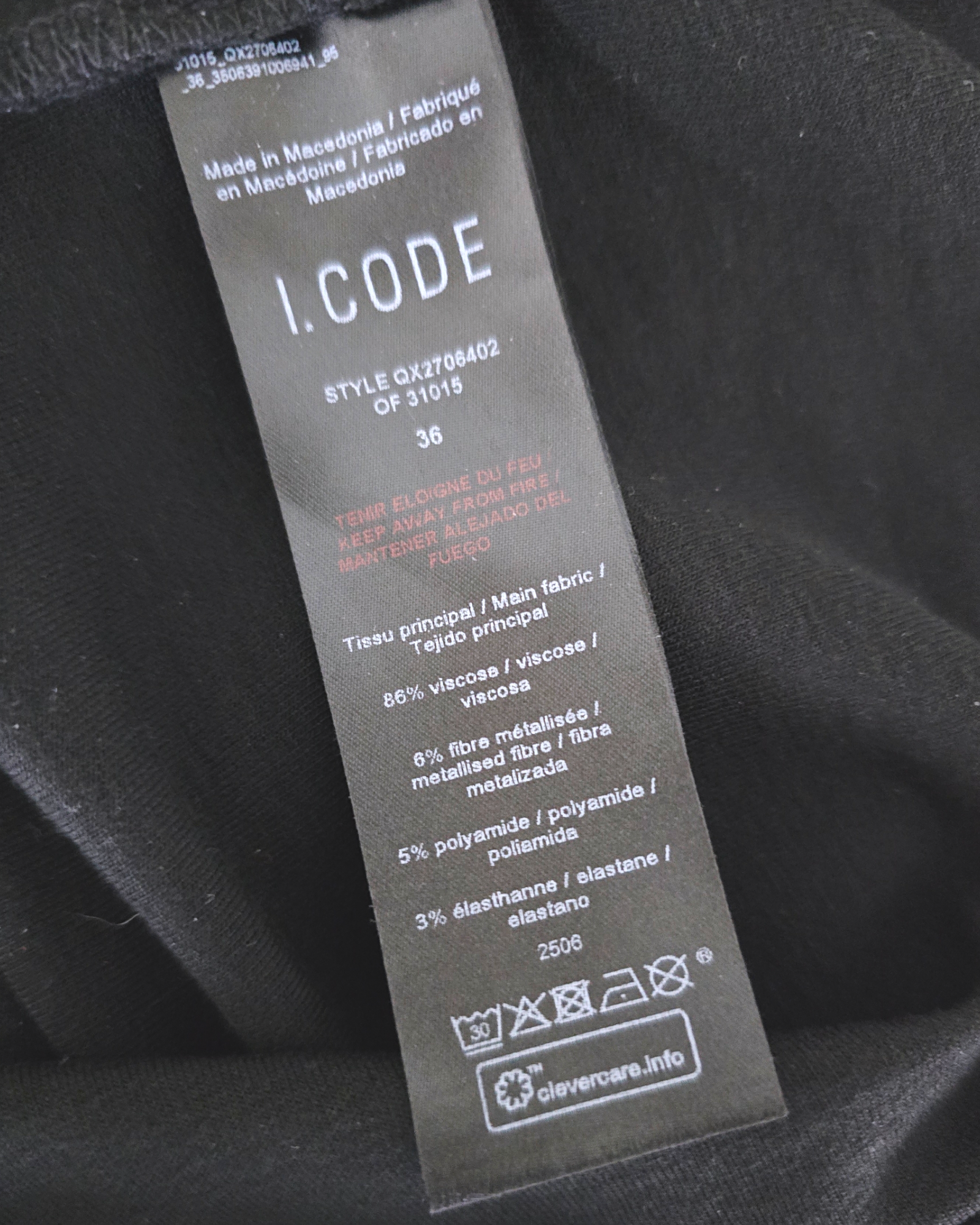 Jupe portefeuille noire et argentée - 𝐌𝐚𝐫𝐢𝐧𝐚𝟒𝟒𝐟𝐚𝐦𝐢𝐥𝐲