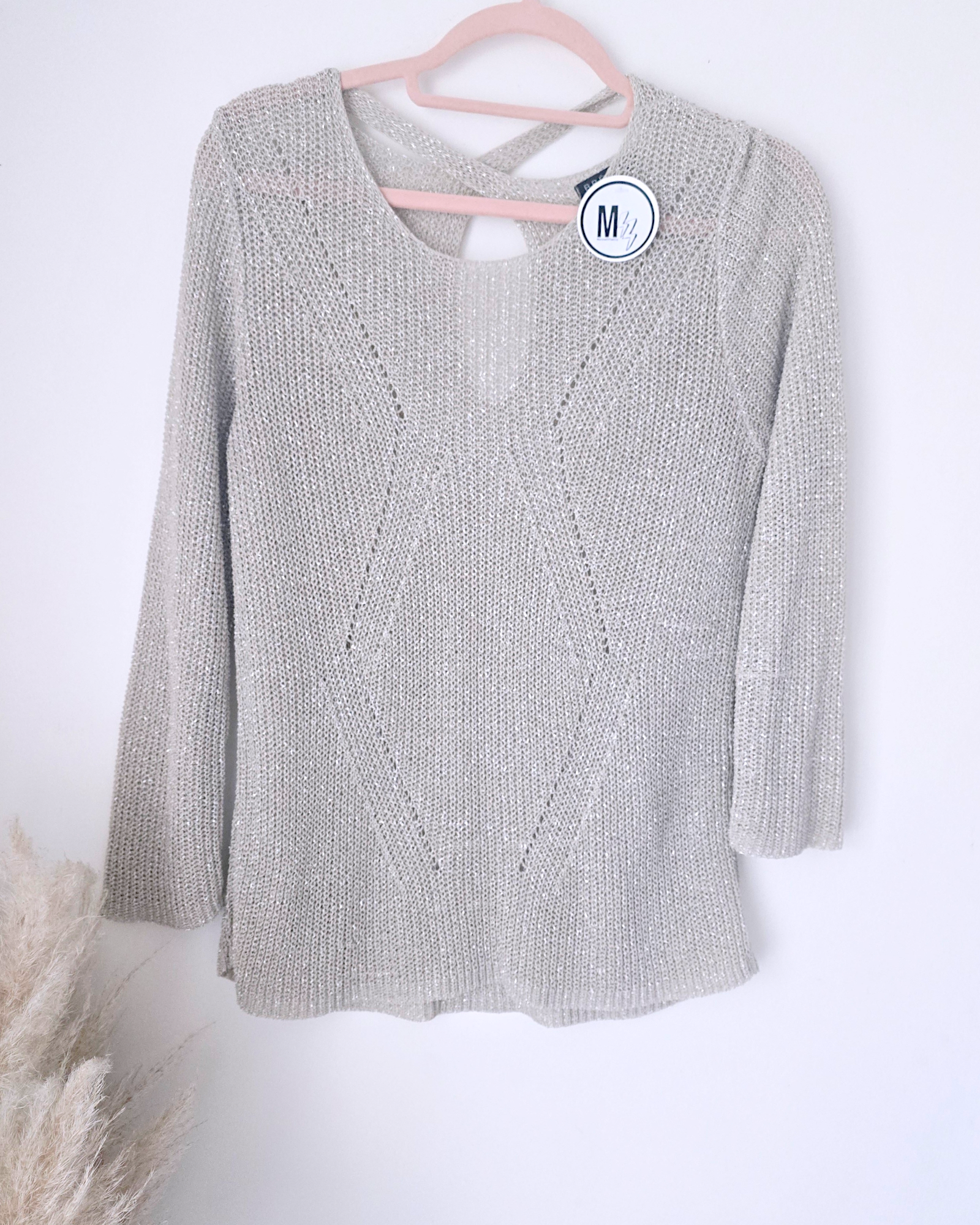 Pull ajouré argenté - 𝐌𝐚𝐫𝐢𝐧𝐚𝟒𝟒𝐟𝐚𝐦𝐢𝐥𝐲