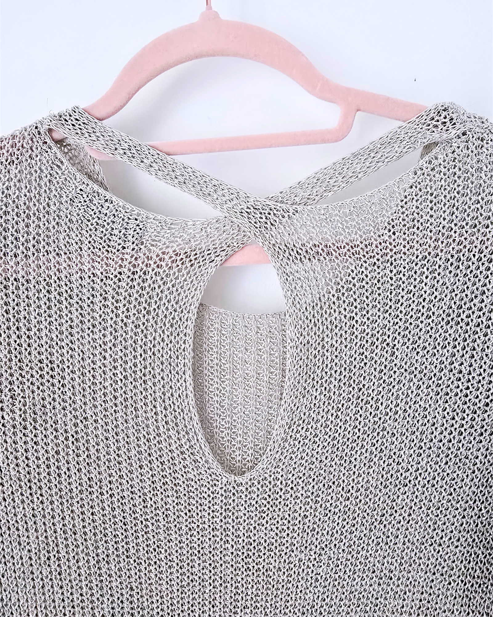 Pull ajouré argenté - 𝐌𝐚𝐫𝐢𝐧𝐚𝟒𝟒𝐟𝐚𝐦𝐢𝐥𝐲