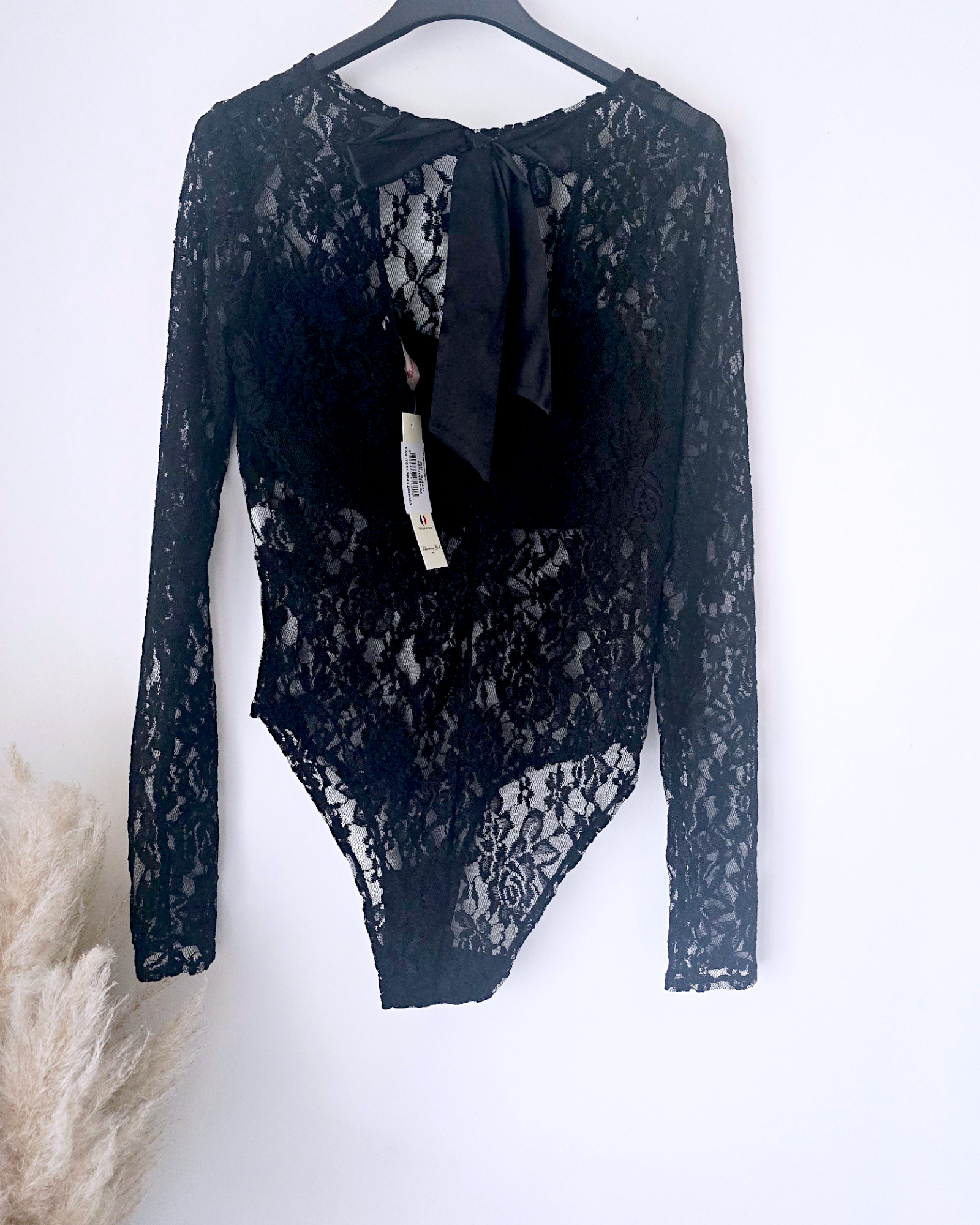 Body noir à dentelle Made in France - 𝐌𝐚𝐫𝐢𝐧𝐚𝟒𝟒𝐟𝐚𝐦𝐢𝐥𝐲