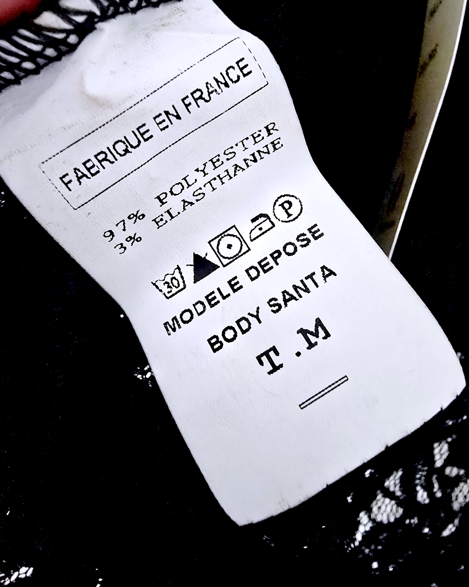 Body noir à dentelle Made in France - 𝐌𝐚𝐫𝐢𝐧𝐚𝟒𝟒𝐟𝐚𝐦𝐢𝐥𝐲