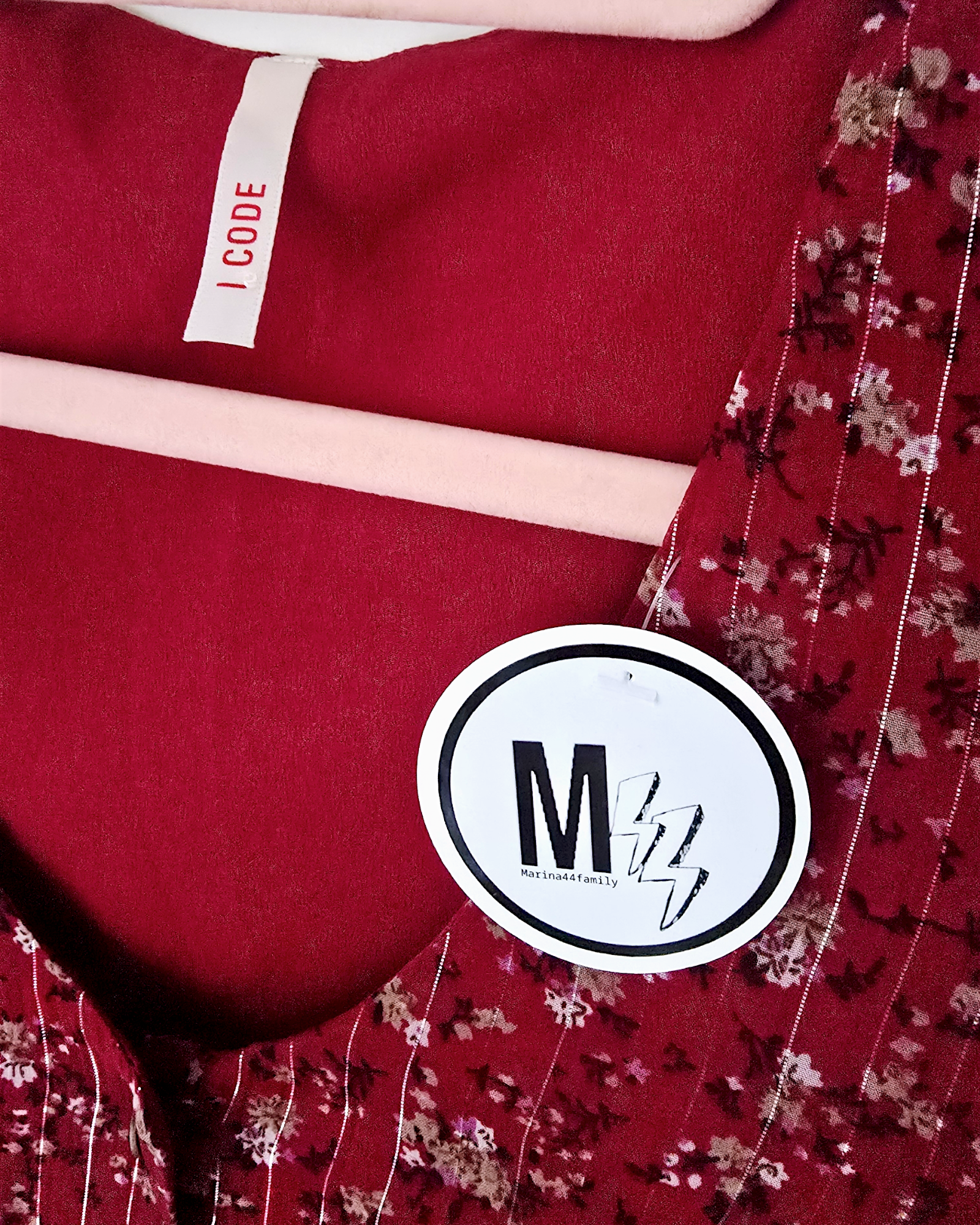 Robe courte flowers - 𝐌𝐚𝐫𝐢𝐧𝐚𝟒𝟒𝐟𝐚𝐦𝐢𝐥𝐲