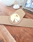 Ceinture élastique beige à boucle dorée