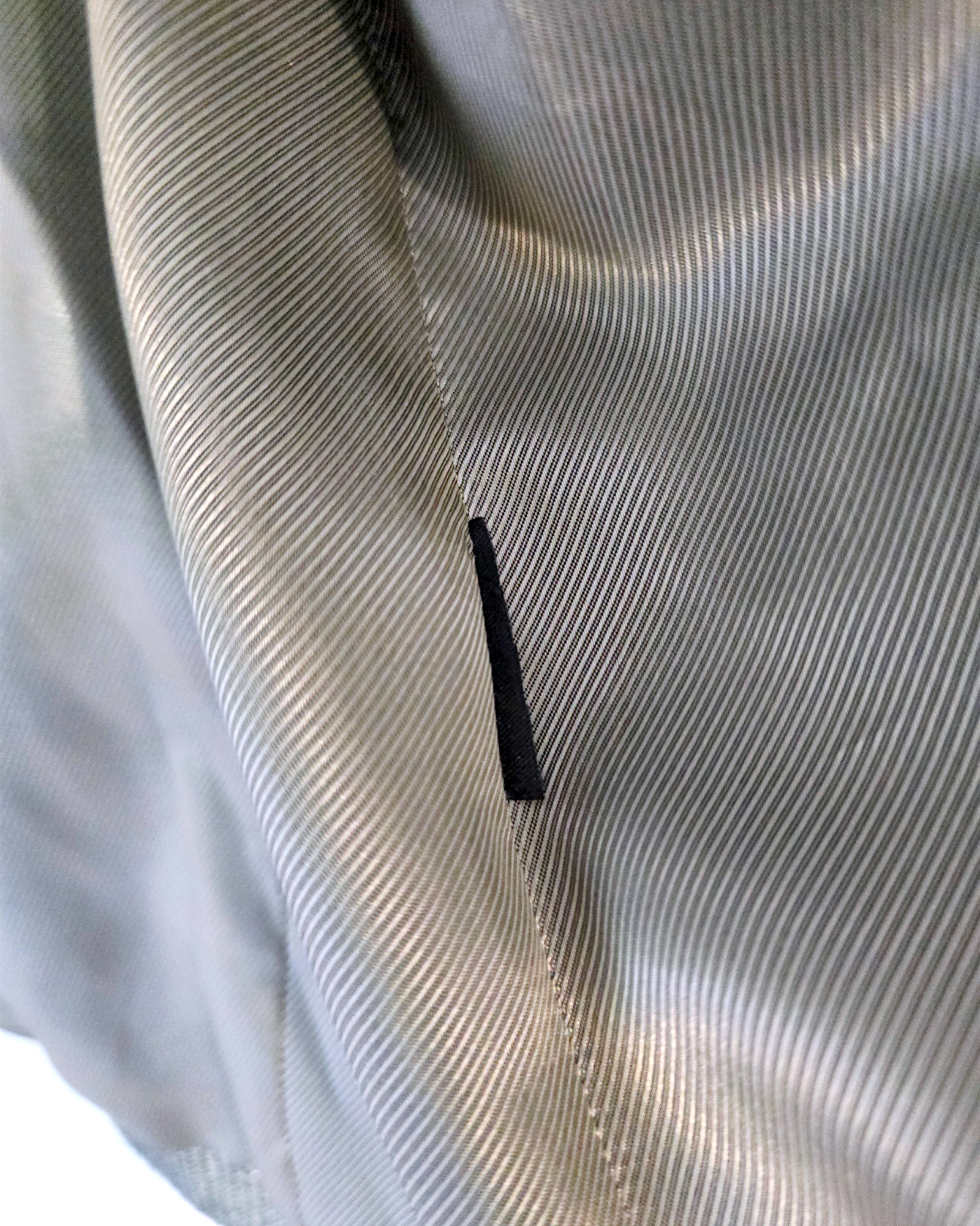 Veste bronze à carreaux noirs