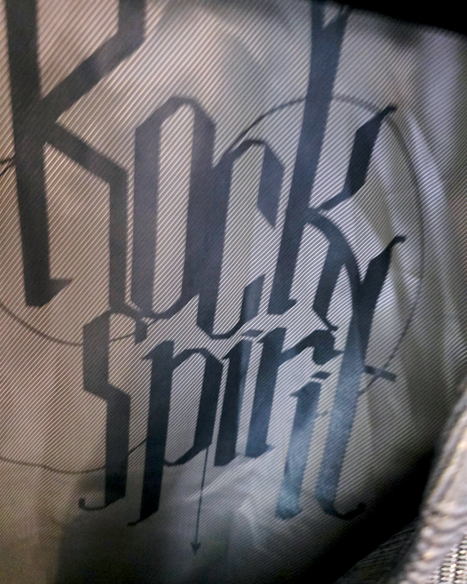 Veste bronze à carreaux noirs