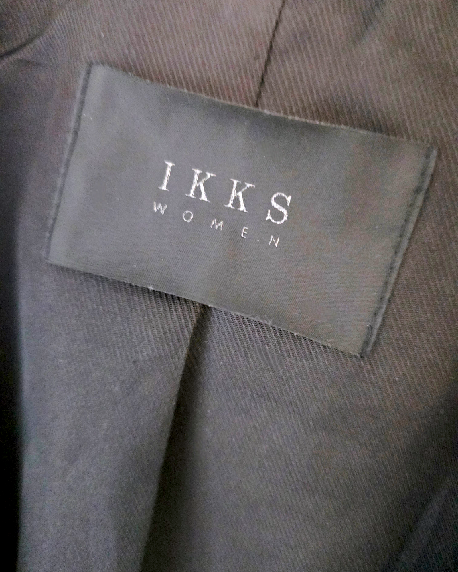 Perfecto cuir noir argenté