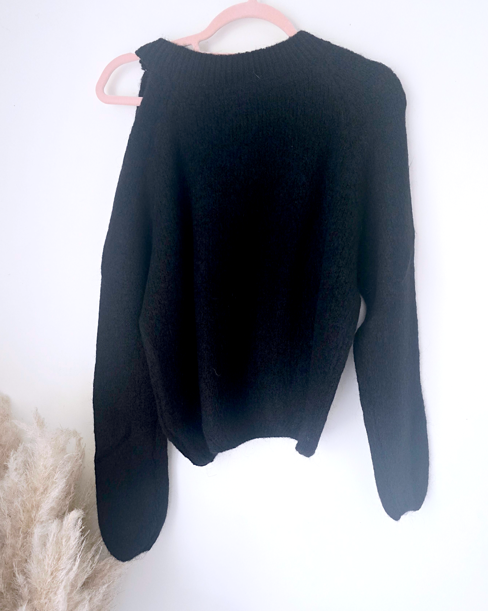 Pull chaud épaule dénudée - 𝐌𝐚𝐫𝐢𝐧𝐚𝟒𝟒𝐟𝐚𝐦𝐢𝐥𝐲