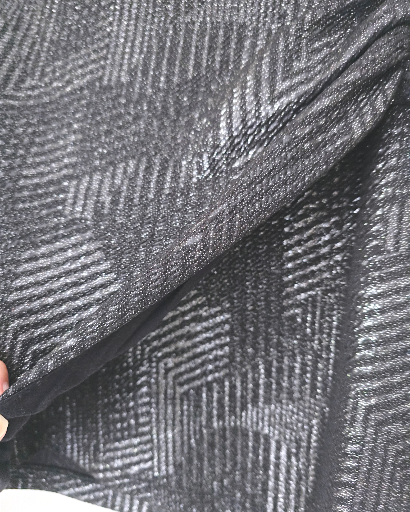 Jupe noire et argentée - 𝐌𝐚𝐫𝐢𝐧𝐚𝟒𝟒𝐟𝐚𝐦𝐢𝐥𝐲