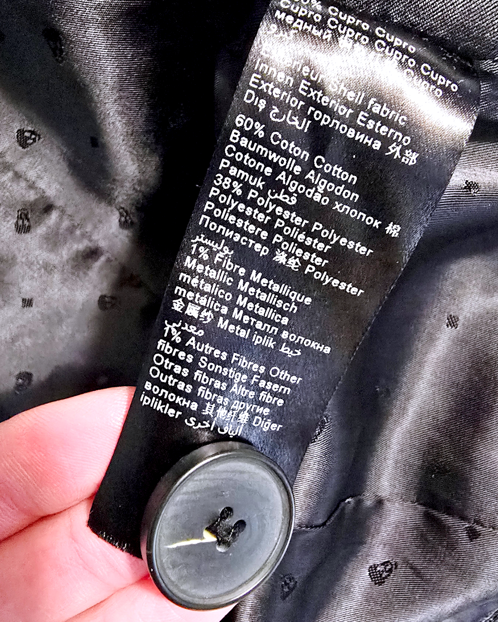 Veste cintrée camouflage à fibres métallisées dorées