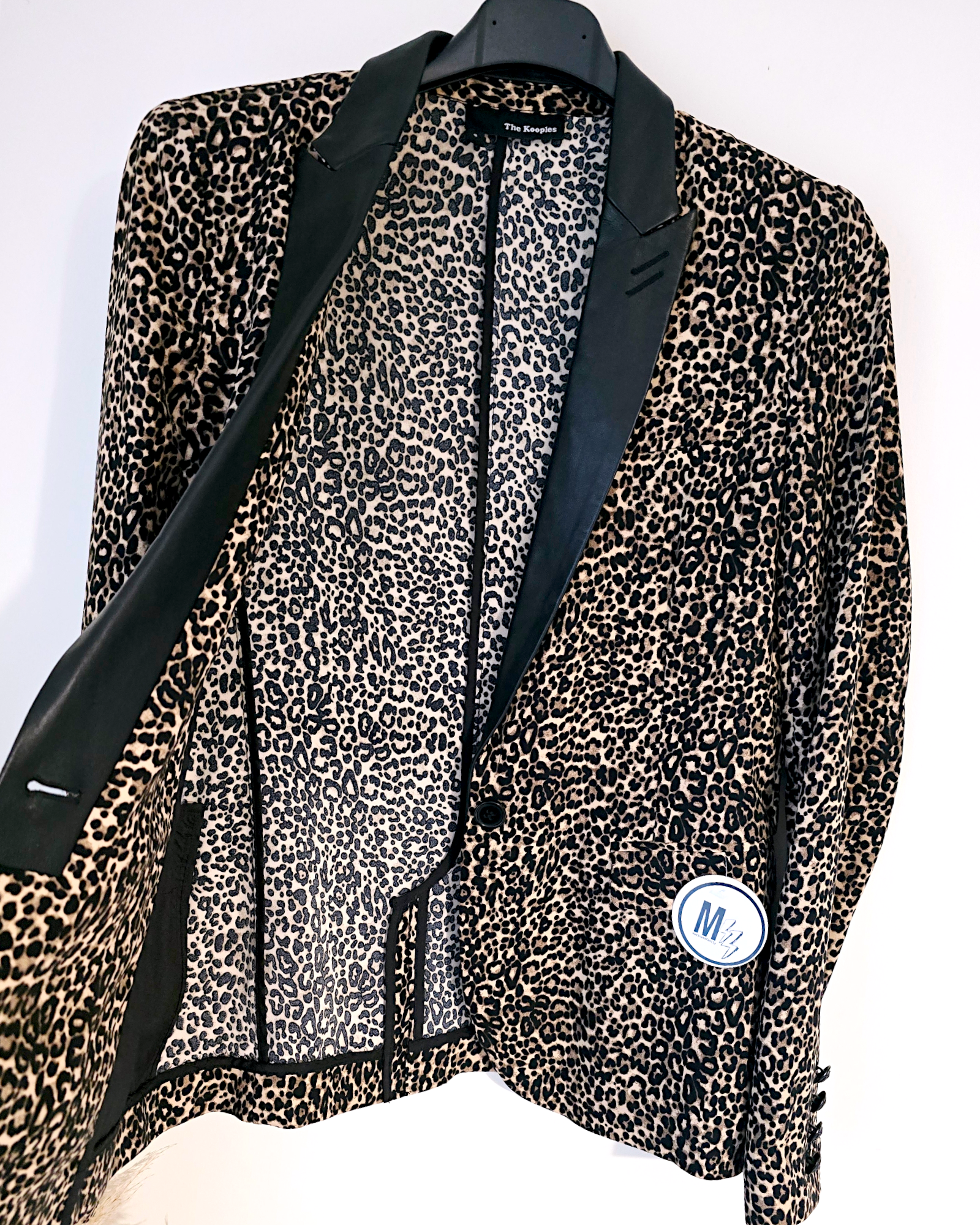 Veste léo col cuir agneau noir - 𝐌𝐚𝐫𝐢𝐧𝐚𝟒𝟒𝐟𝐚𝐦𝐢𝐥𝐲