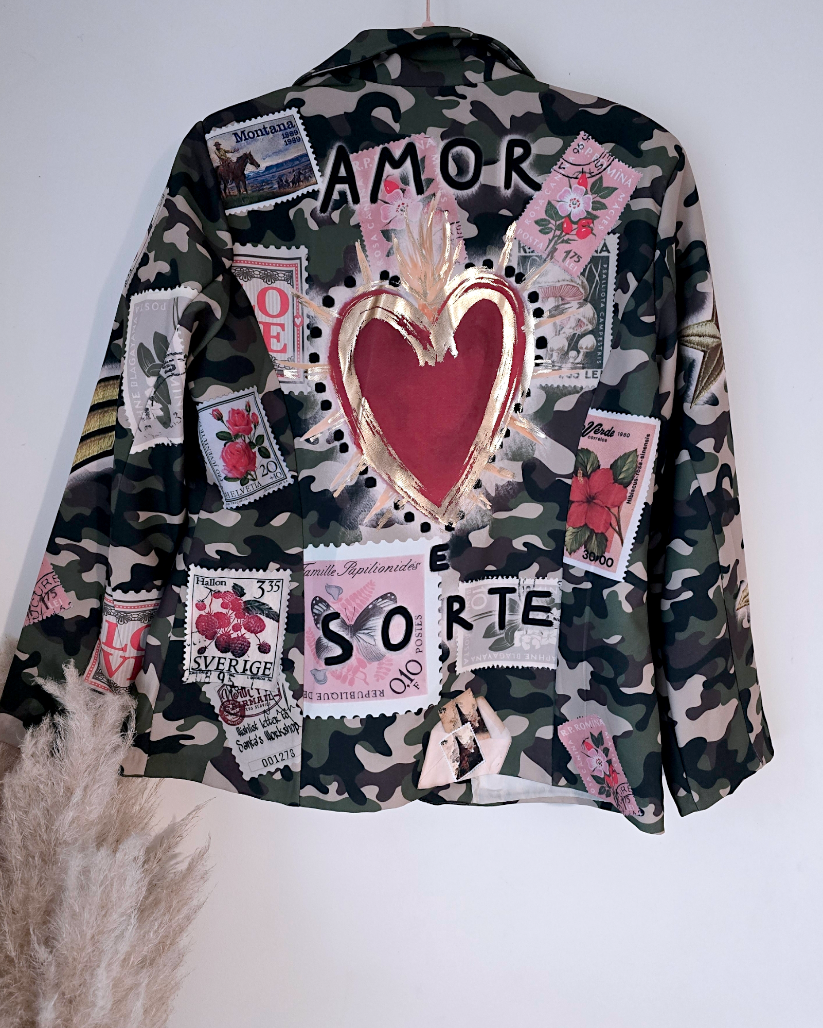 Blazer camouflage à inscriptions - 𝐌𝐚𝐫𝐢𝐧𝐚𝟒𝟒𝐟𝐚𝐦𝐢𝐥𝐲