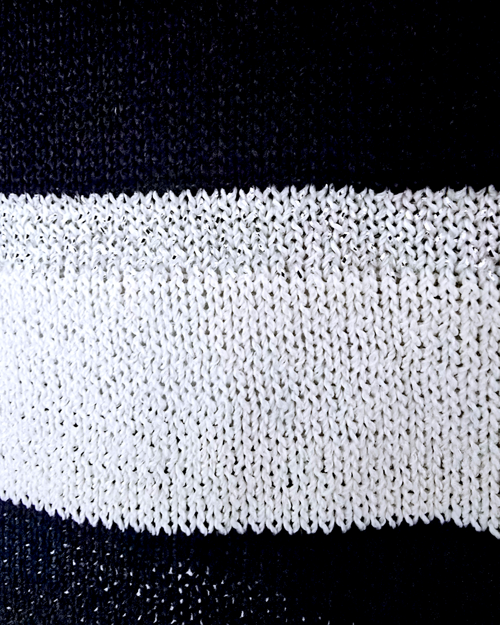 Pull marin noir et blanc