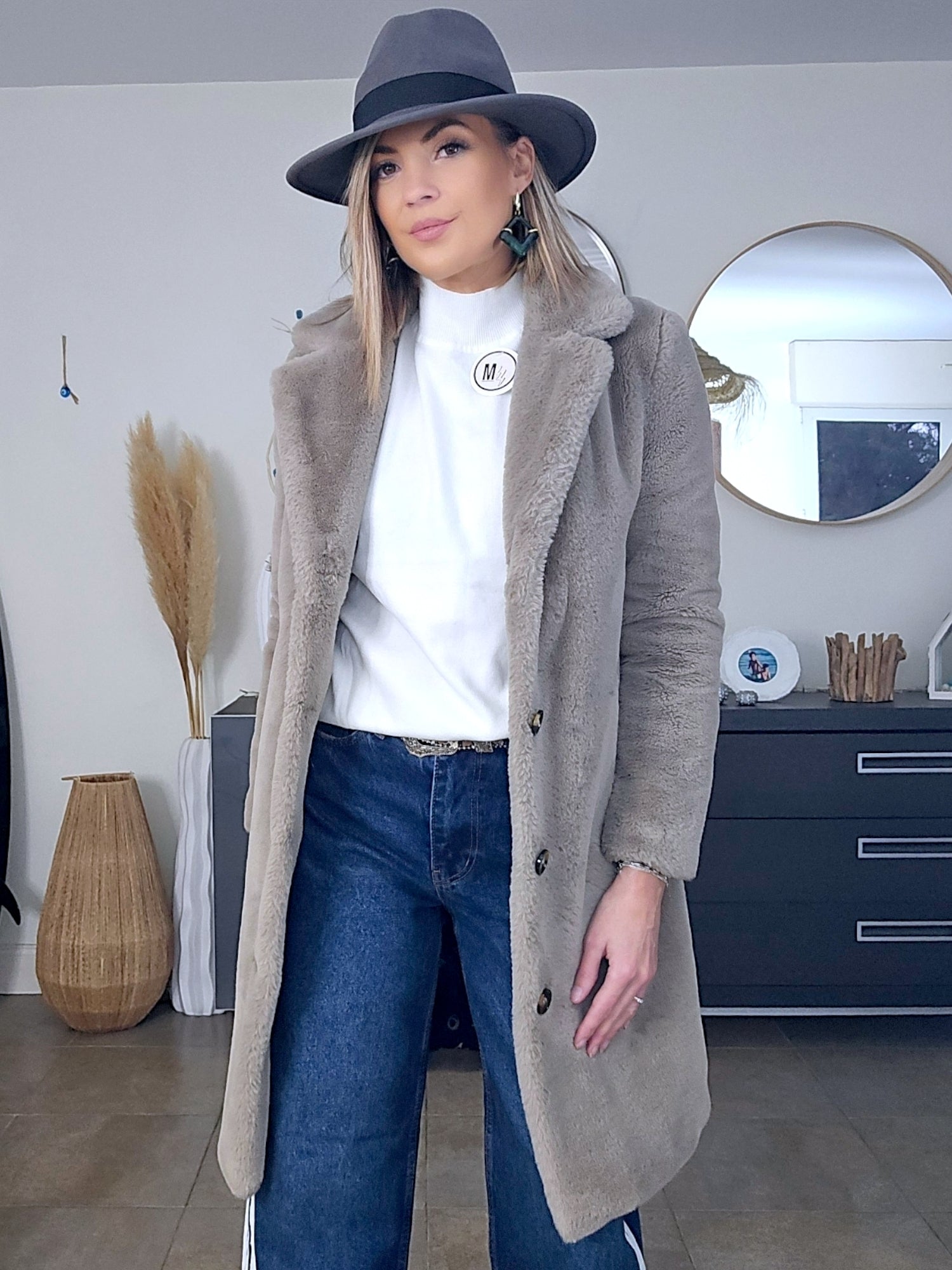 Manteau fausse fourrure