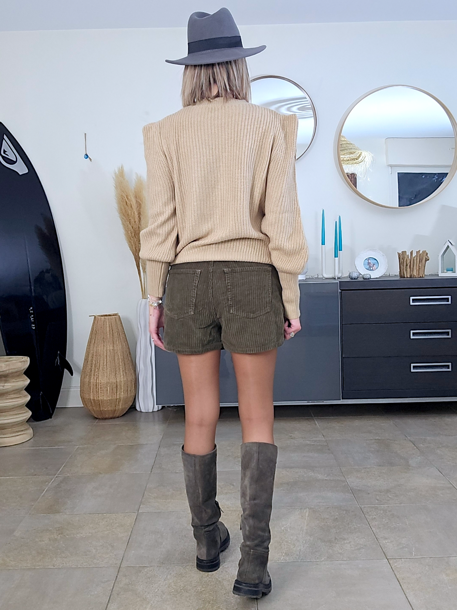 Pull esprit militaire
