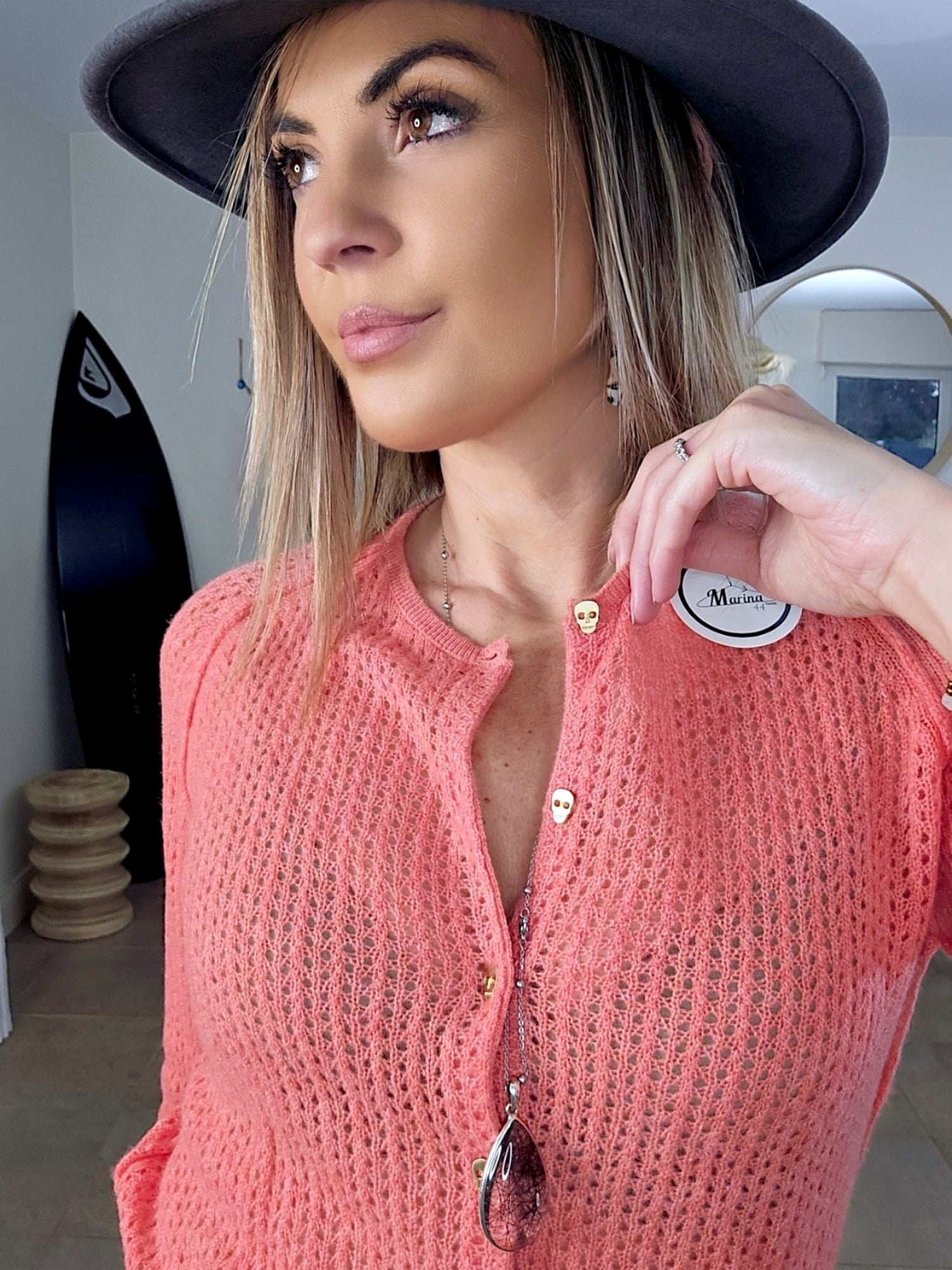 Cardigan corail en cachemire - 𝐌𝐚𝐫𝐢𝐧𝐚𝟒𝟒𝐟𝐚𝐦𝐢𝐥𝐲