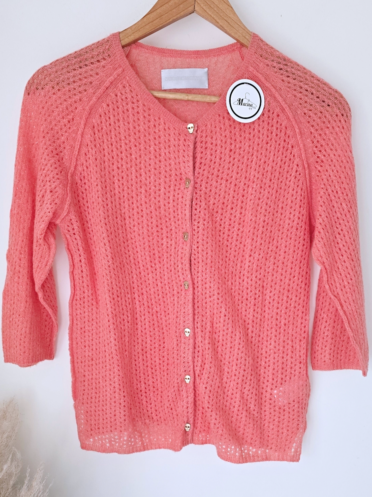 Cardigan corail en cachemire - 𝐌𝐚𝐫𝐢𝐧𝐚𝟒𝟒𝐟𝐚𝐦𝐢𝐥𝐲
